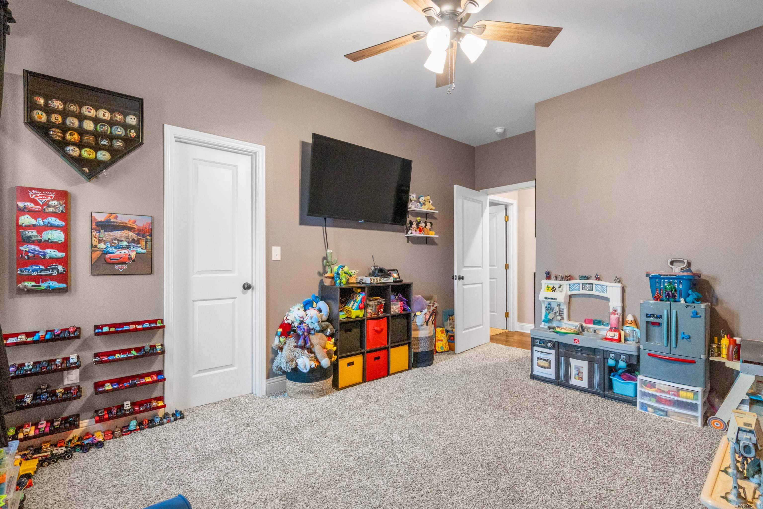 HIDDEN FOREST - Residential