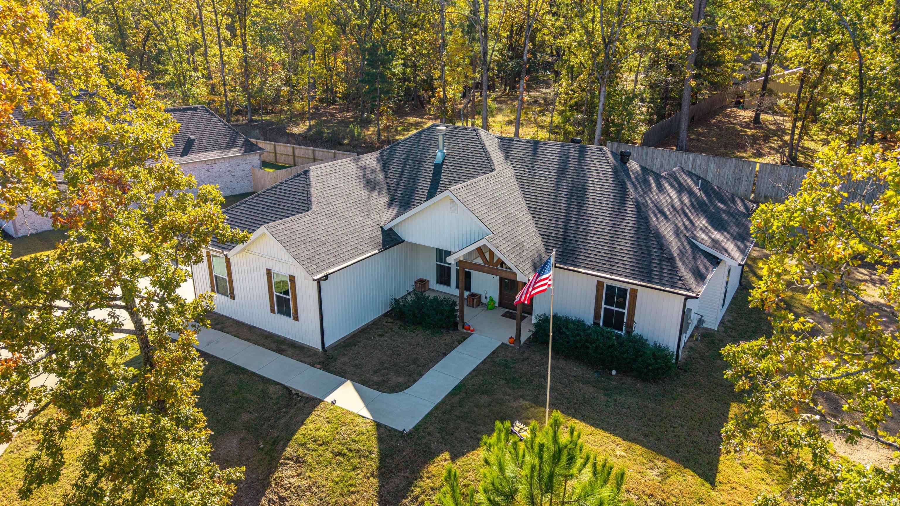 HIDDEN FOREST - Residential