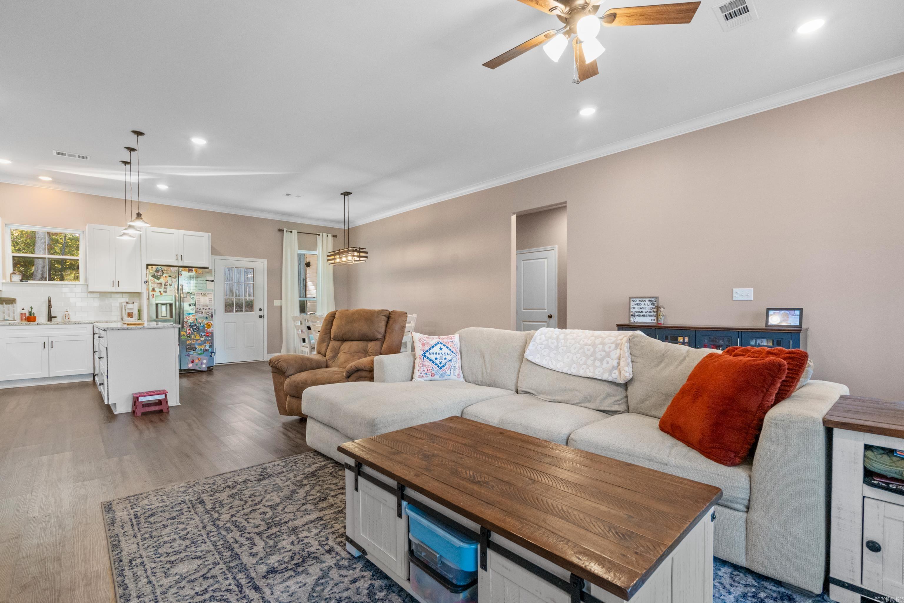 HIDDEN FOREST - Residential