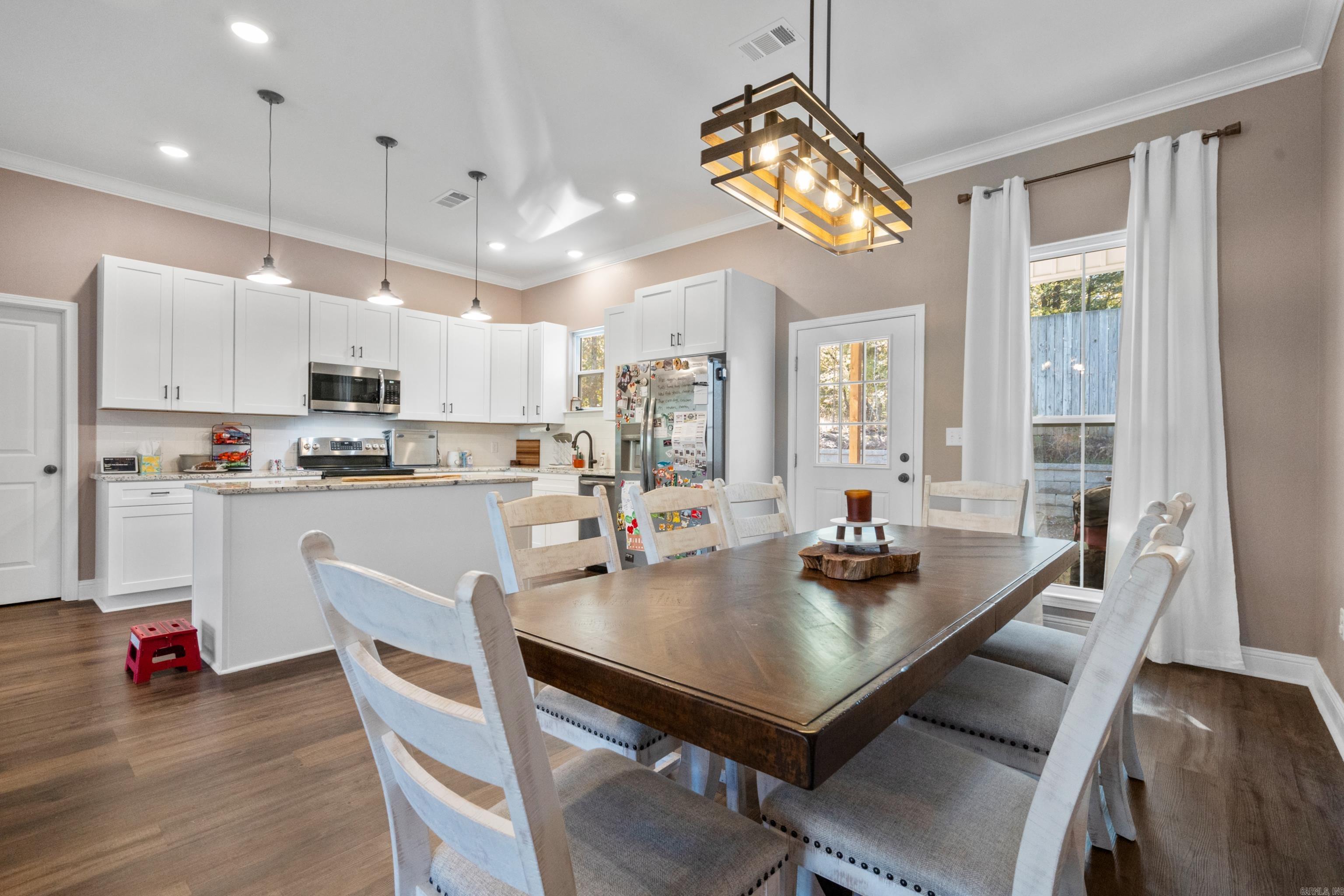 HIDDEN FOREST - Residential