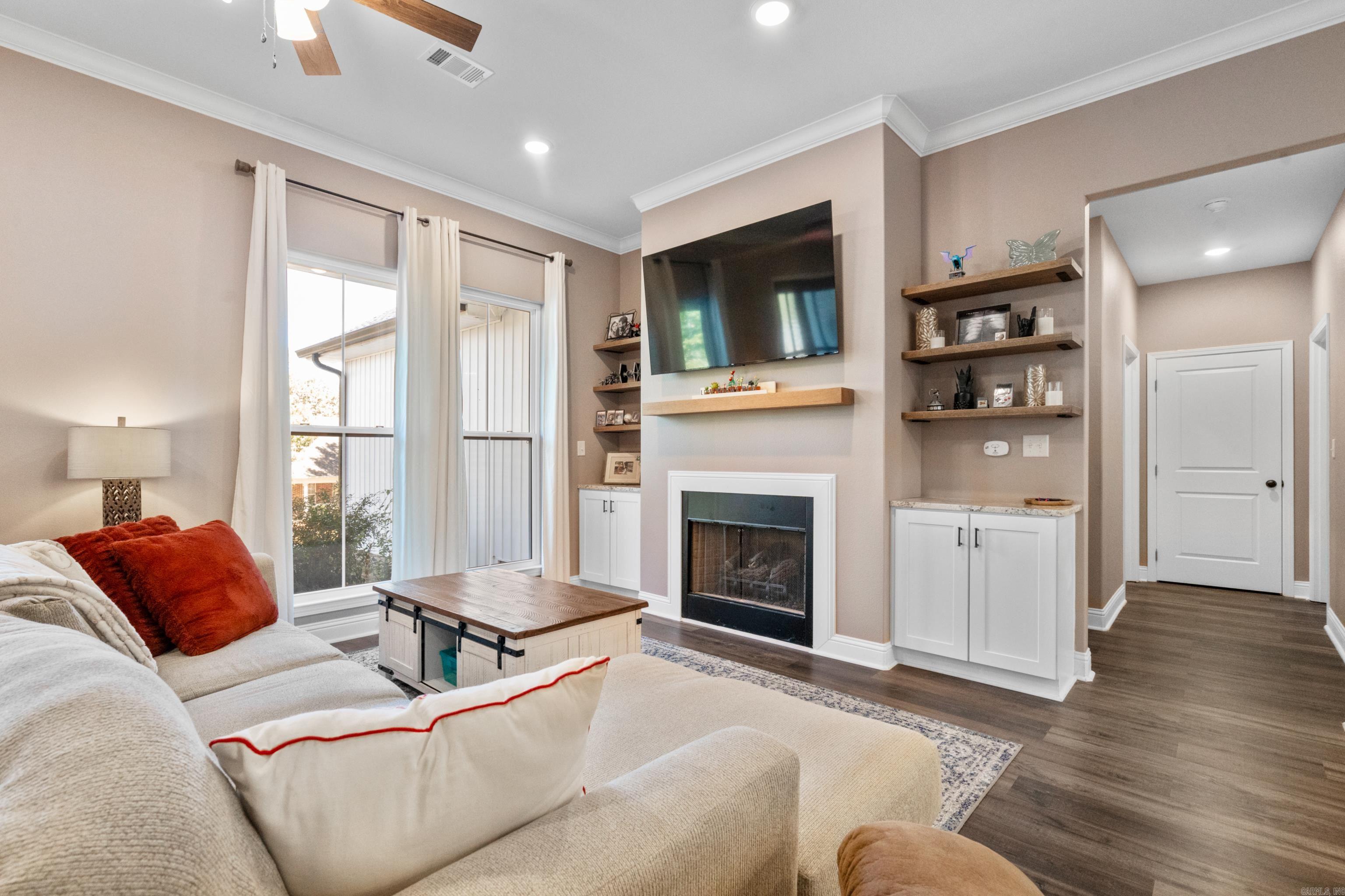 HIDDEN FOREST - Residential