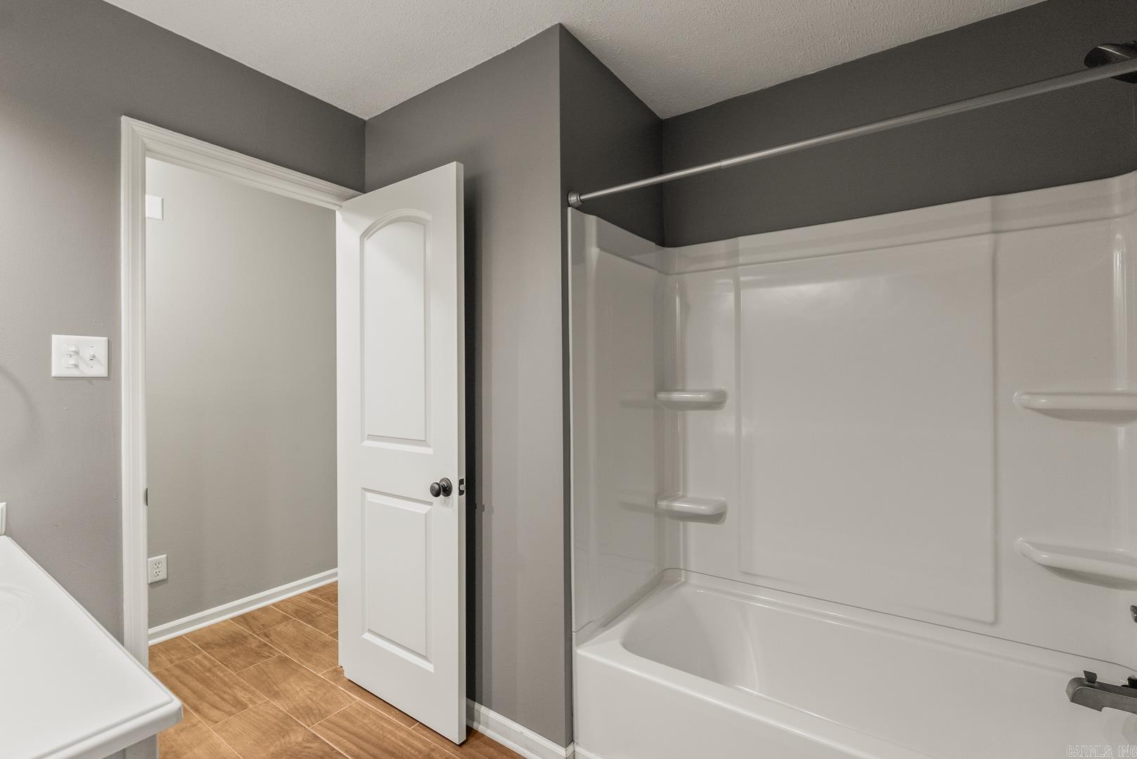 SPRINGHILL MANOR - Residential