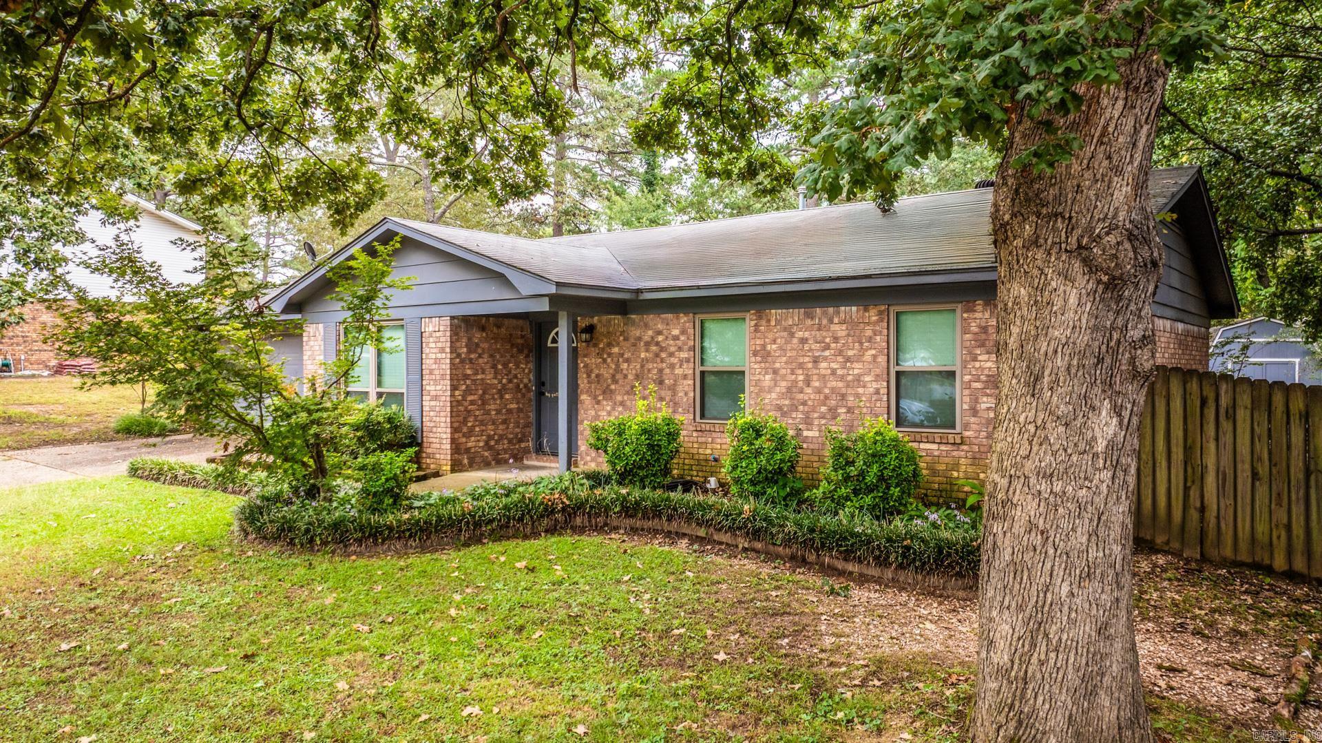 SPRINGHILL MANOR - Residential