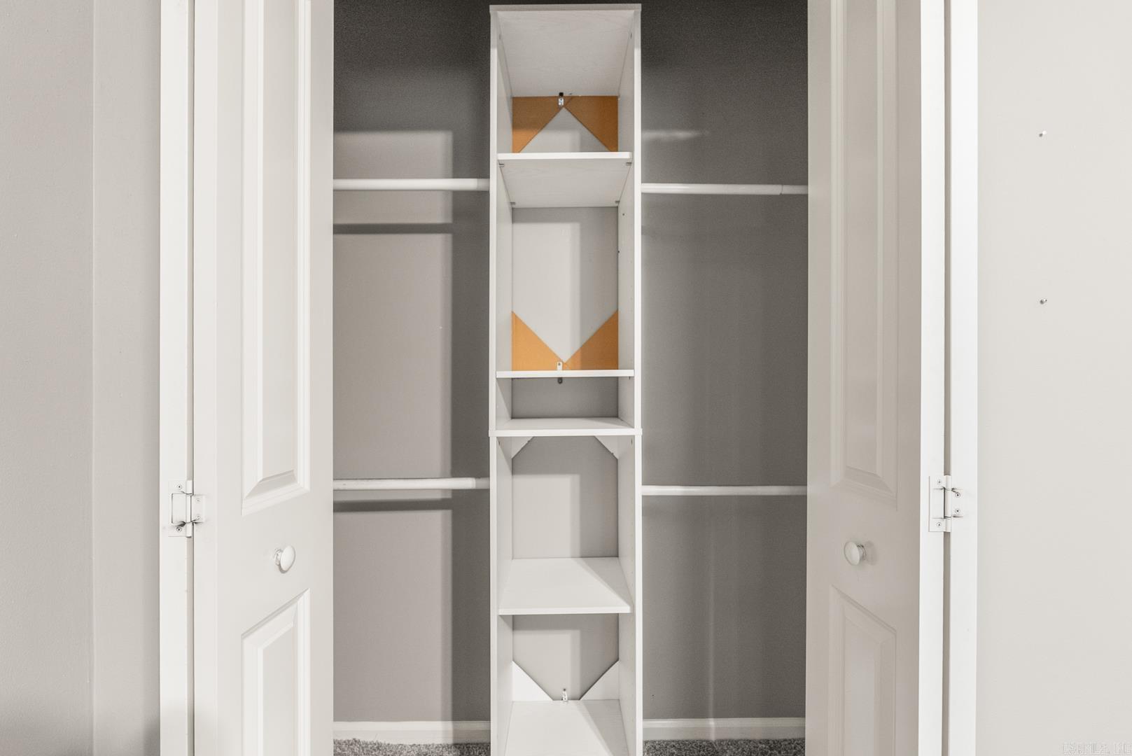 SPRINGHILL MANOR - Residential