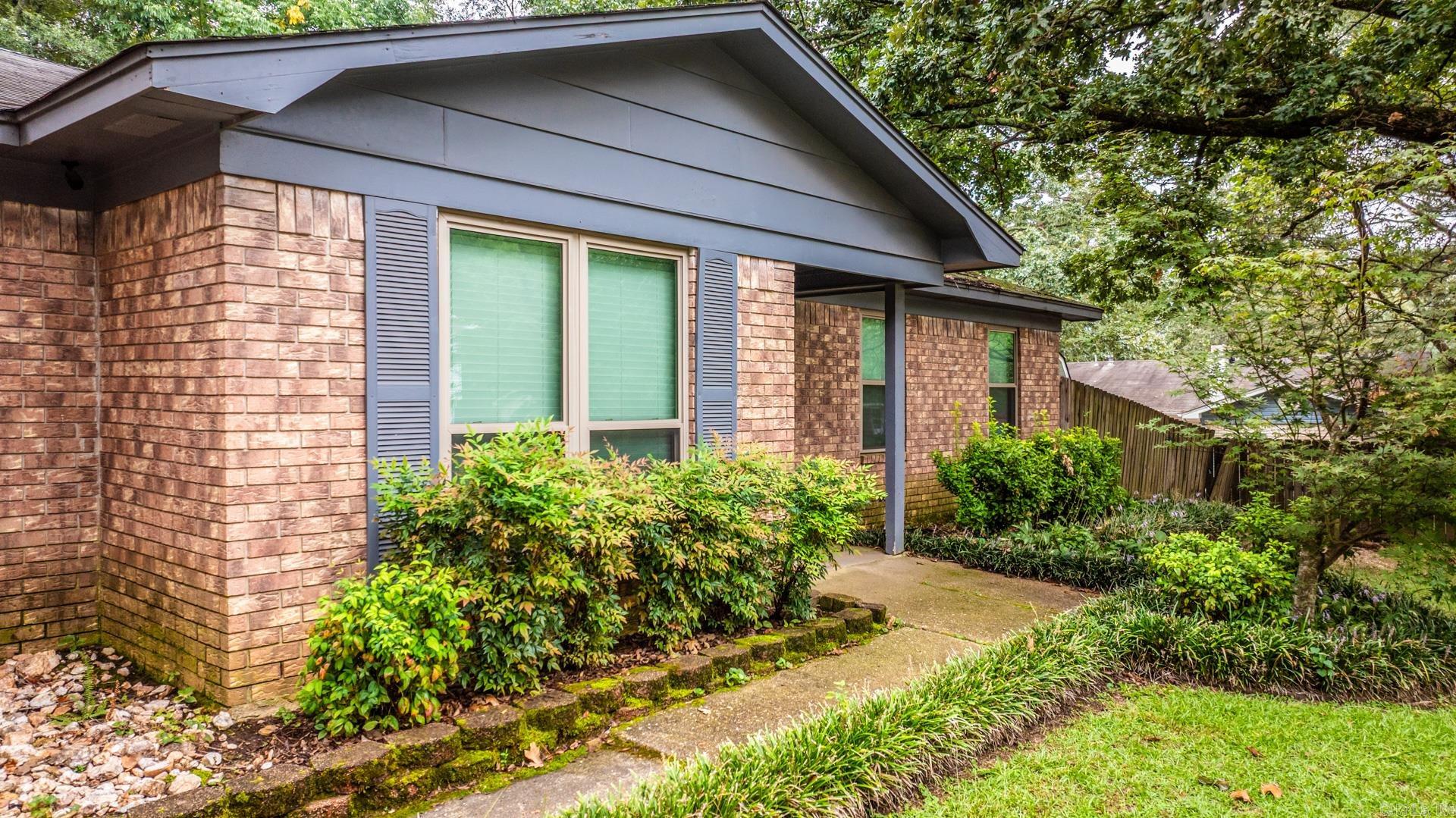 SPRINGHILL MANOR - Residential