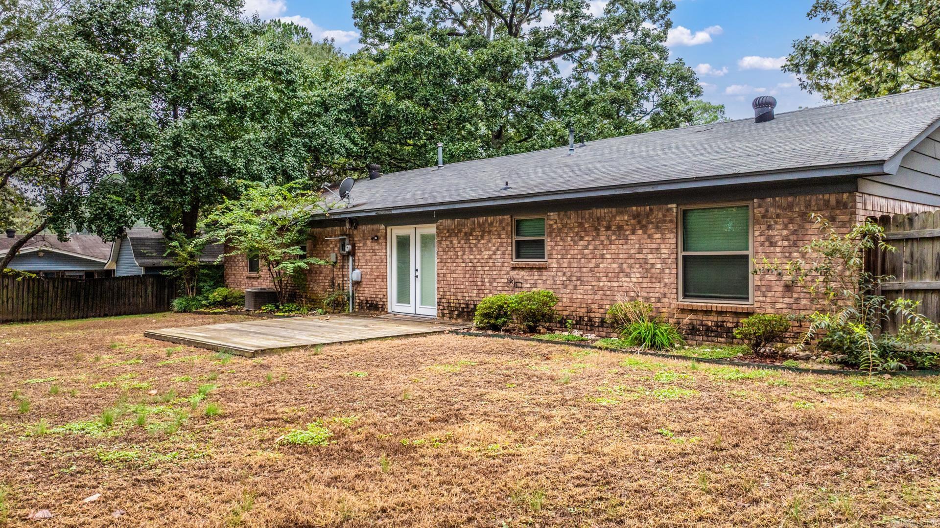 SPRINGHILL MANOR - Residential