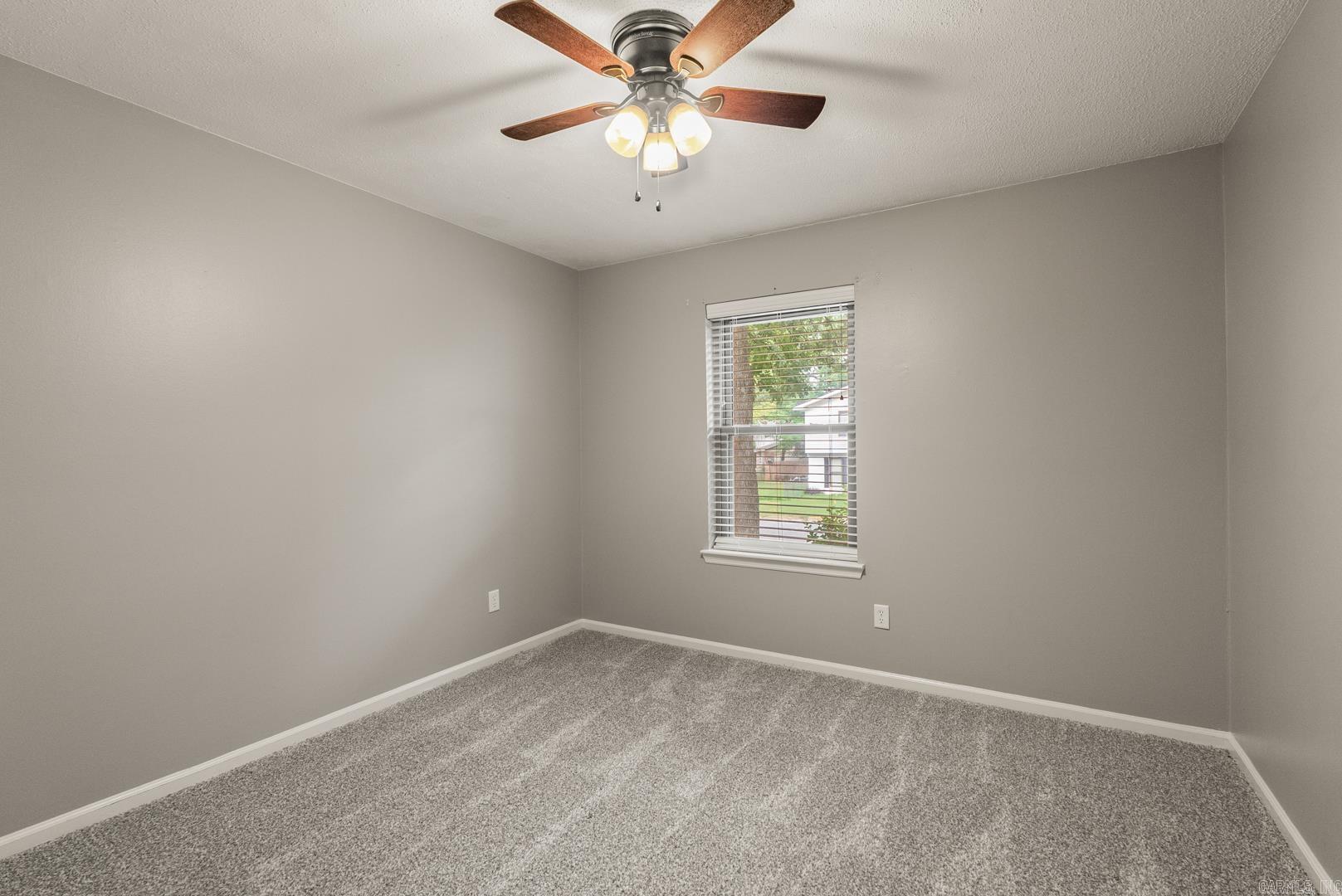 SPRINGHILL MANOR - Residential