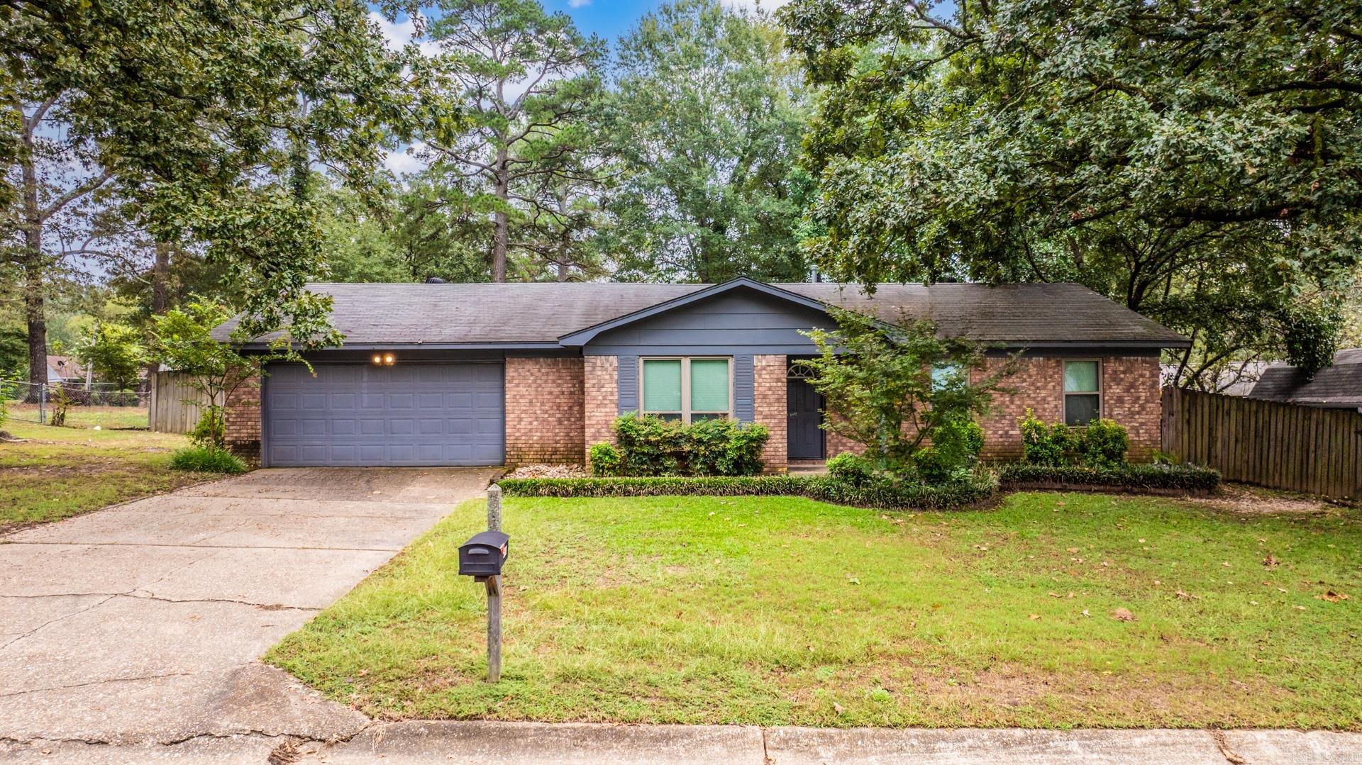 SPRINGHILL MANOR - Residential