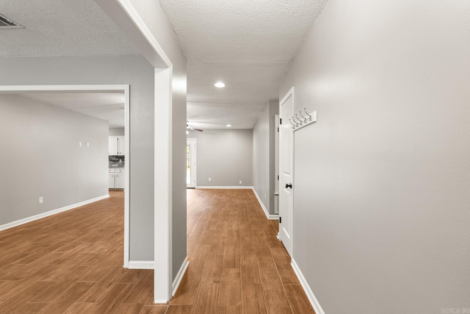 SPRINGHILL MANOR - Residential