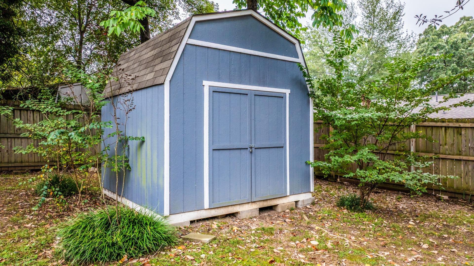 SPRINGHILL MANOR - Residential