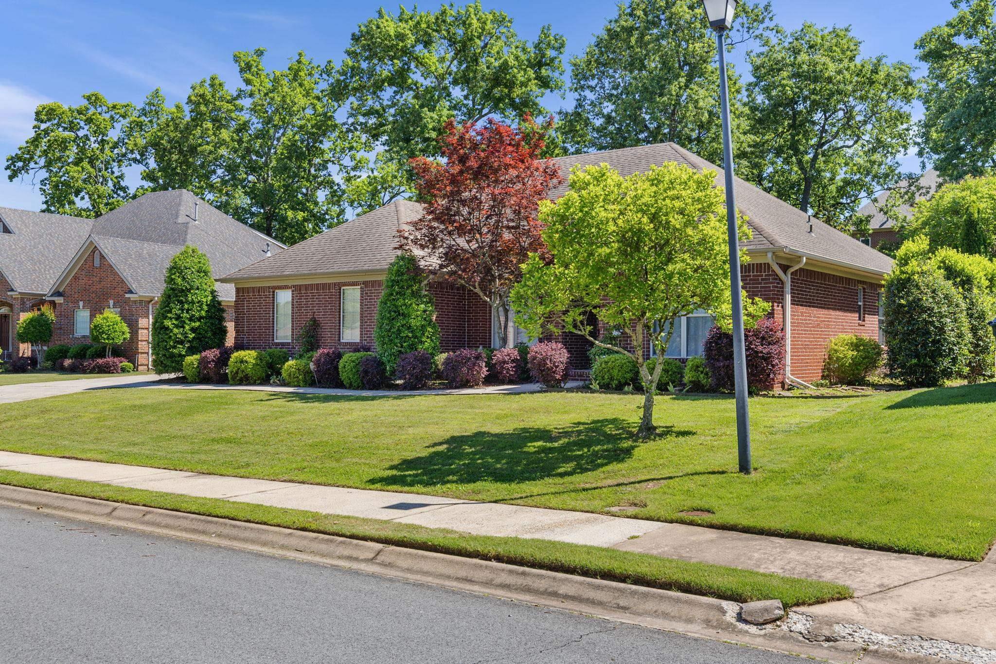 MILLERS CROSSING - Residential