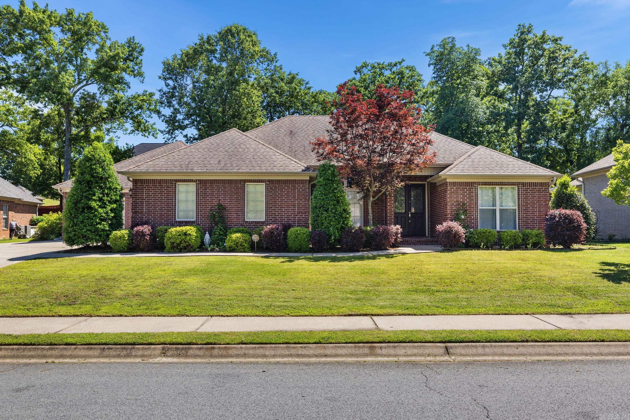 MILLERS CROSSING - Residential