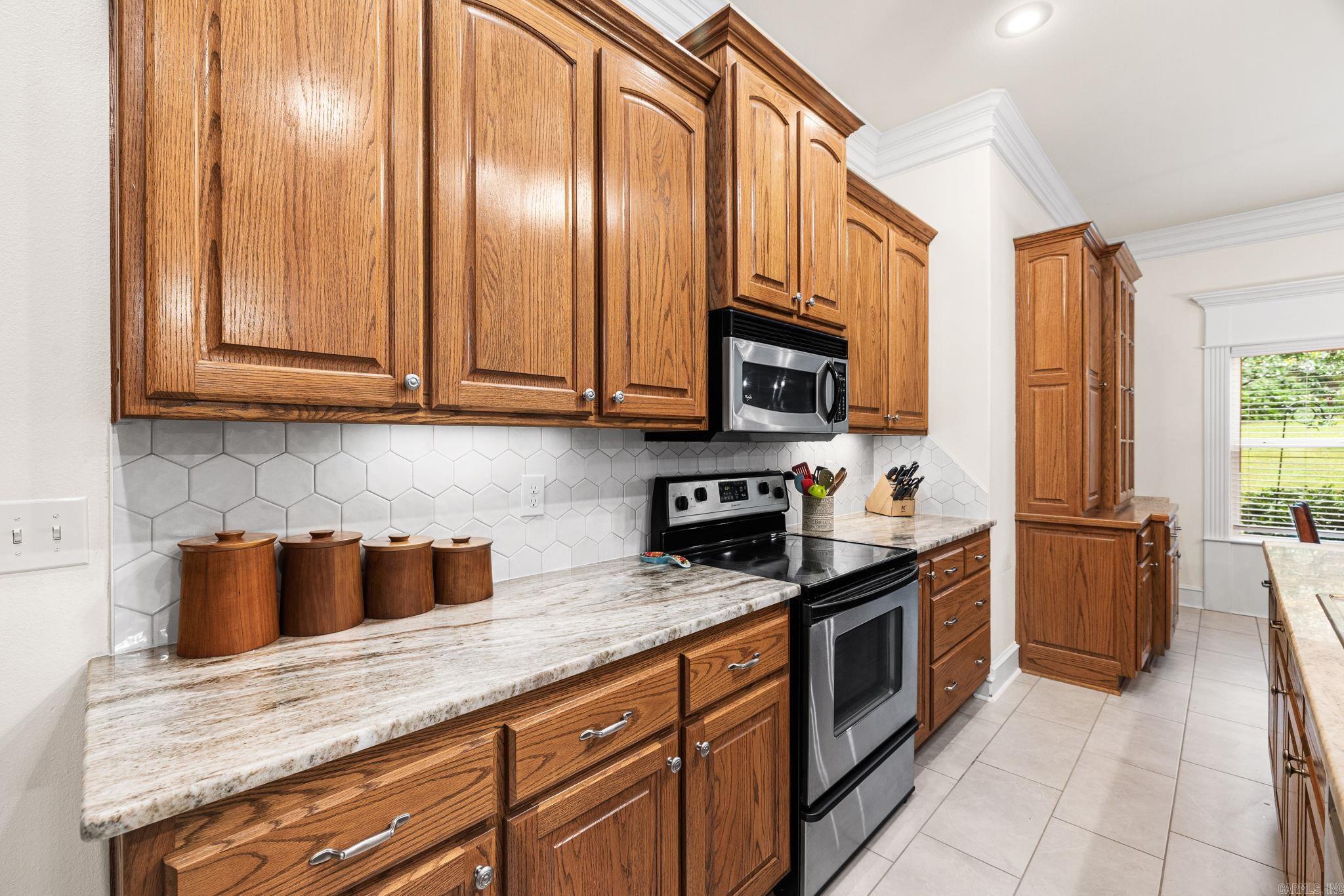 MILLERS CROSSING - Residential
