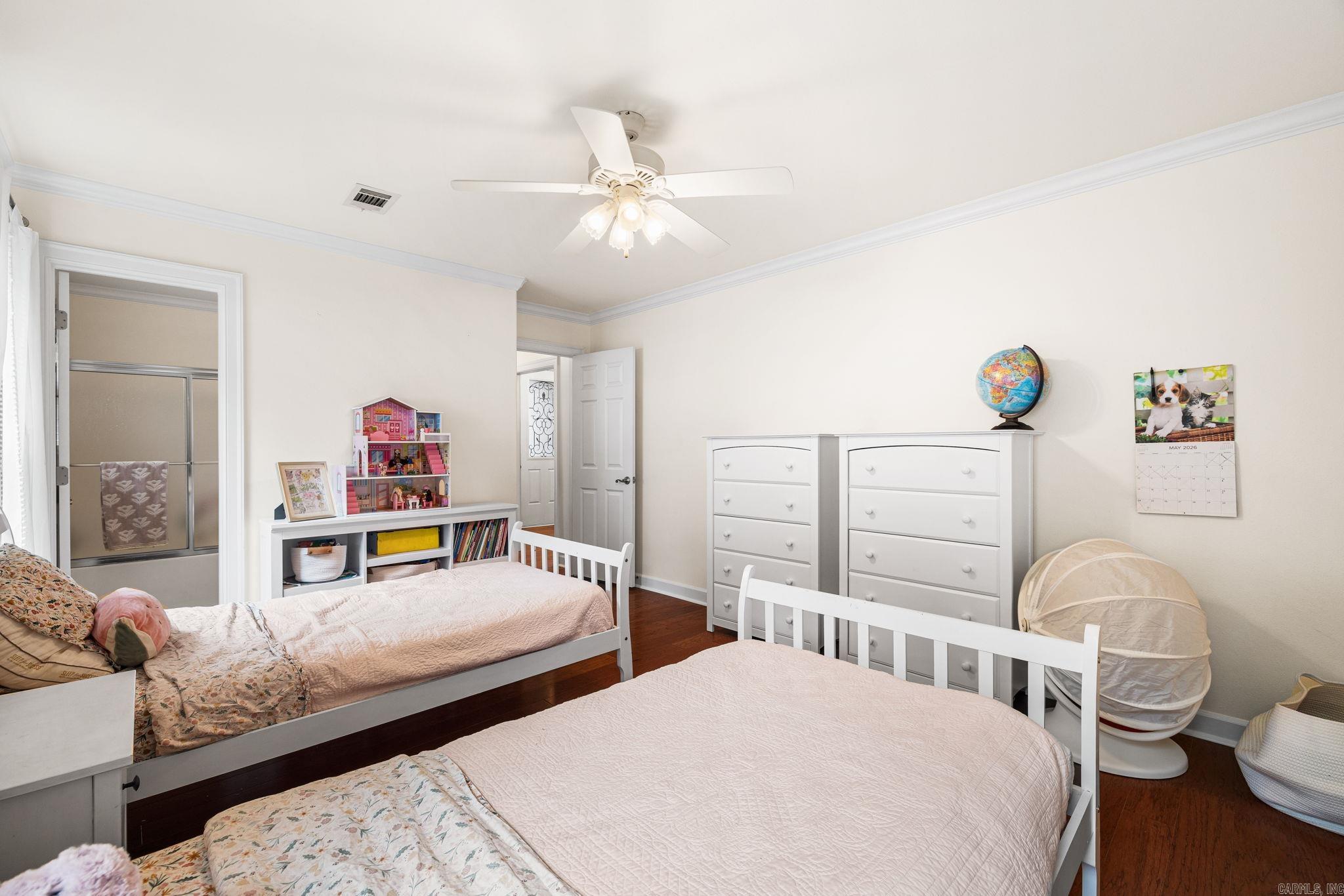 MILLERS CROSSING - Residential
