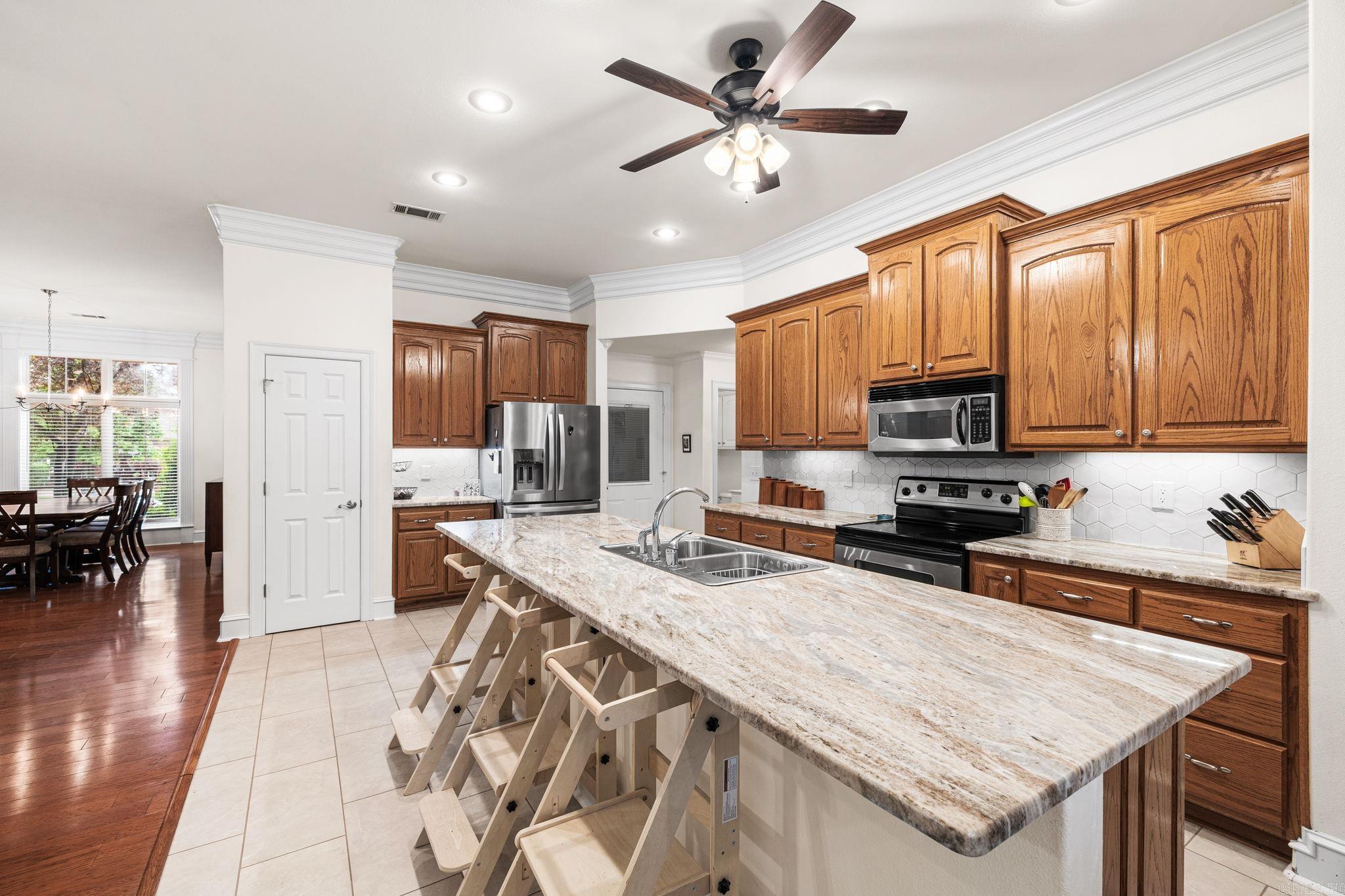 MILLERS CROSSING - Residential