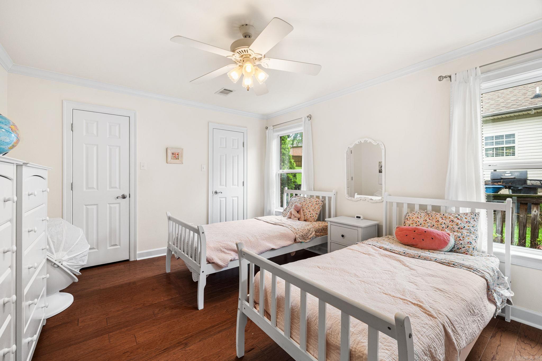 MILLERS CROSSING - Residential