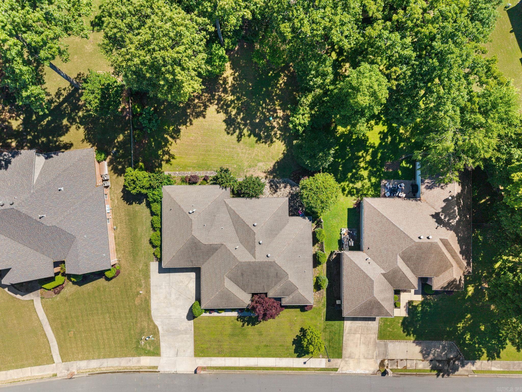 MILLERS CROSSING - Residential