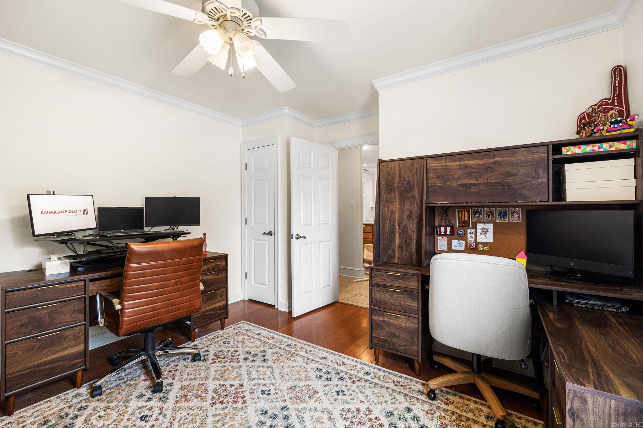MILLERS CROSSING - Residential