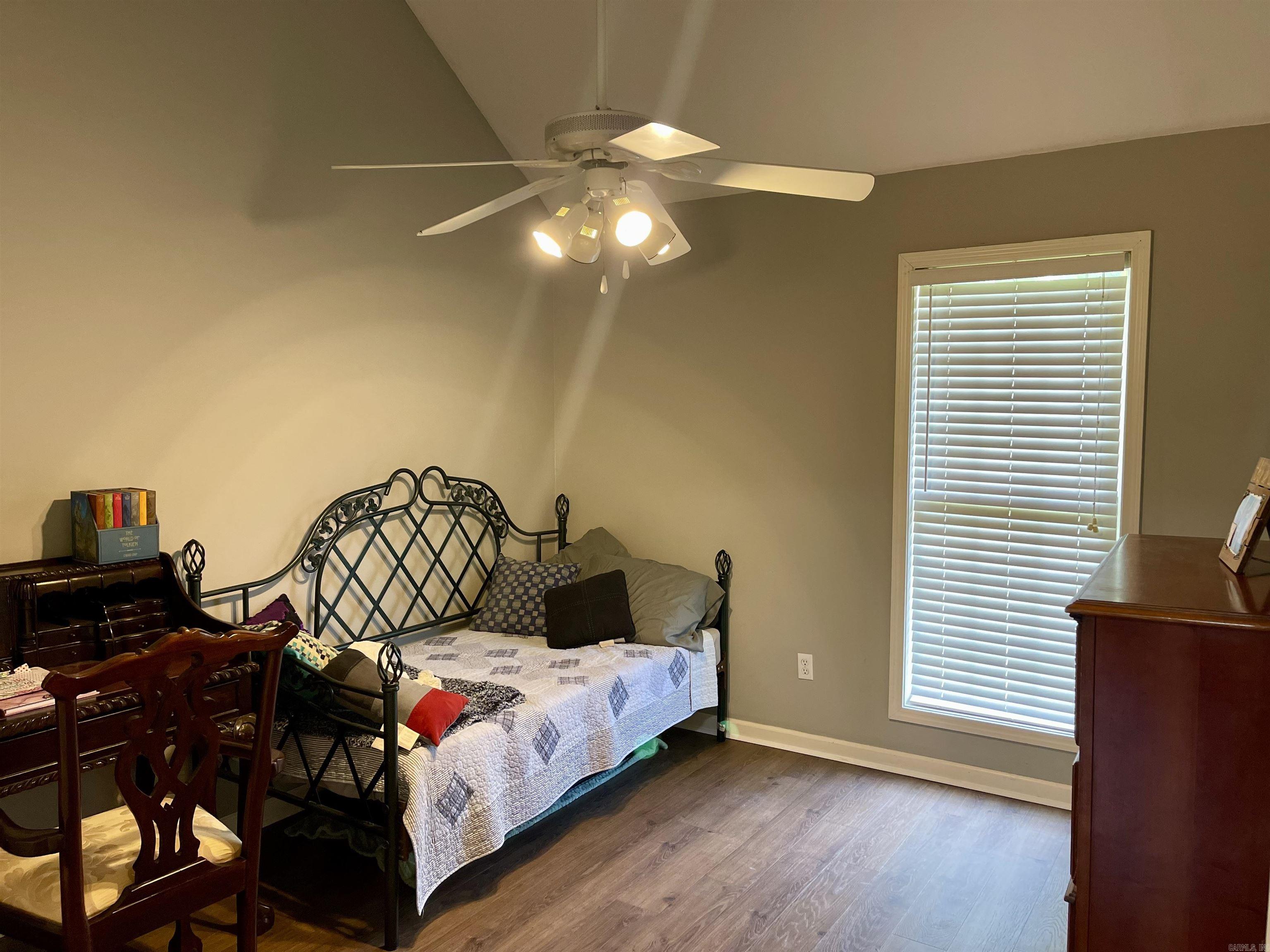 BOSTON PROPER SUB - Residential