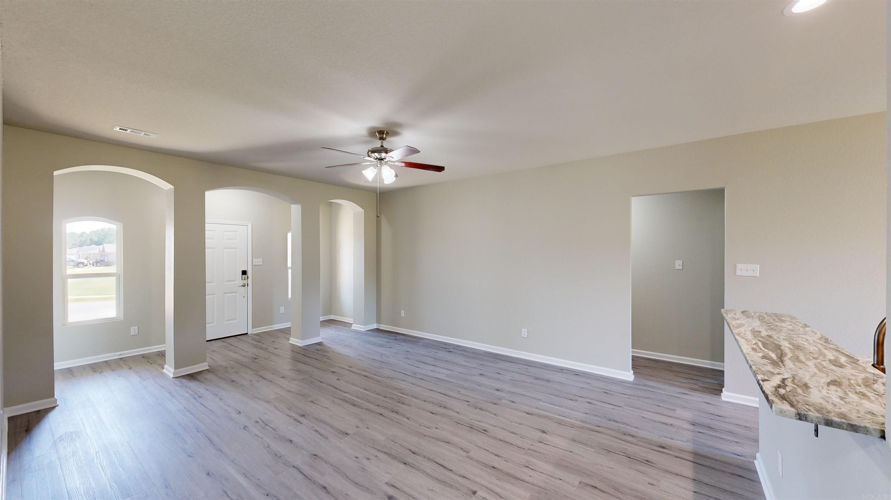 OAKLAND GROVE ESTATES - Residential
