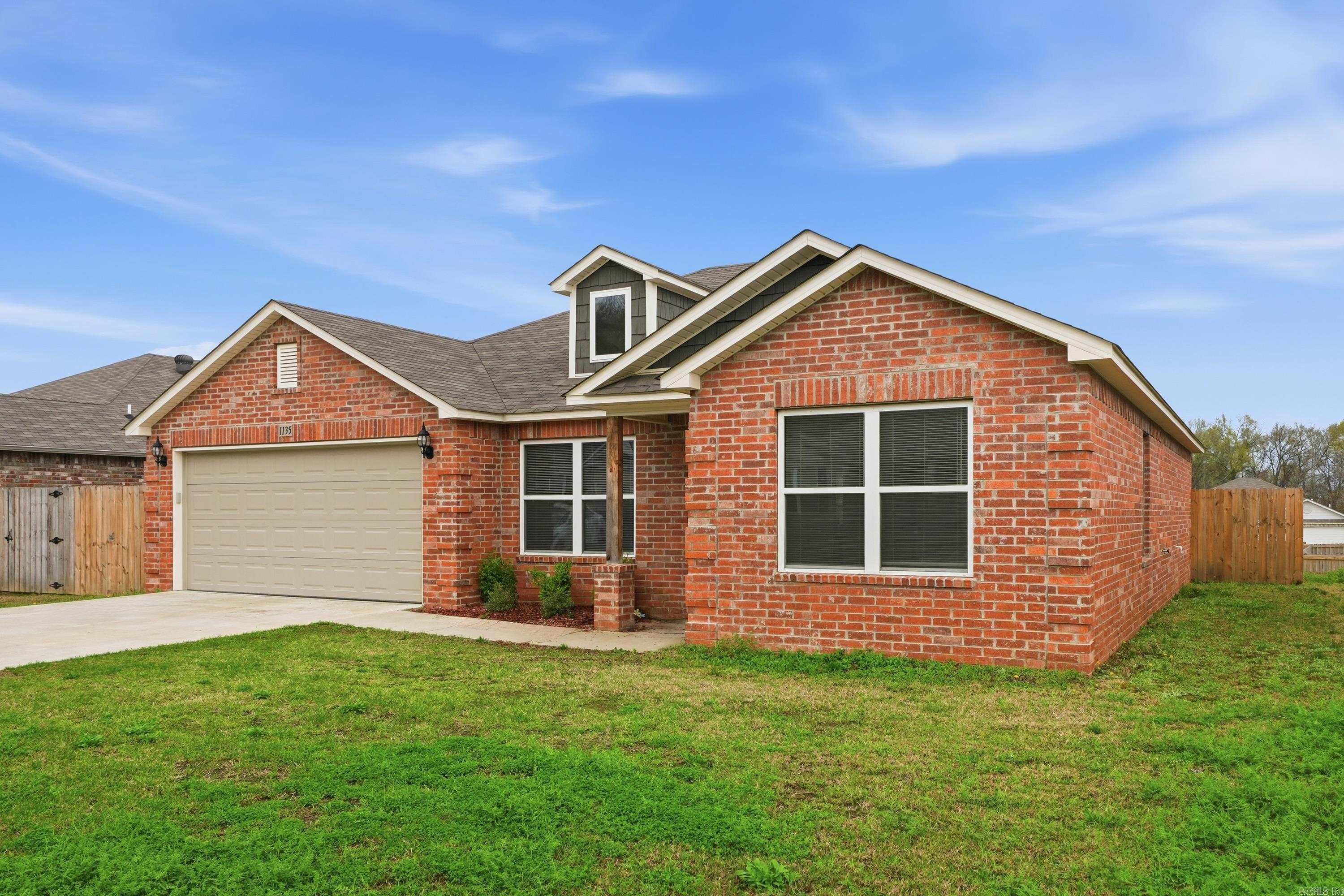 MUSEUM MEADOWS - Residential