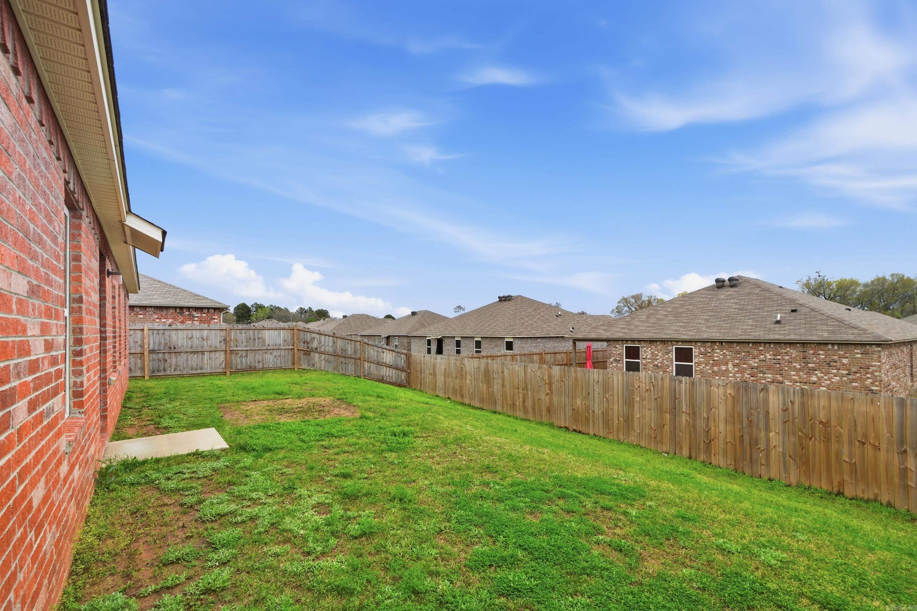 MUSEUM MEADOWS - Residential