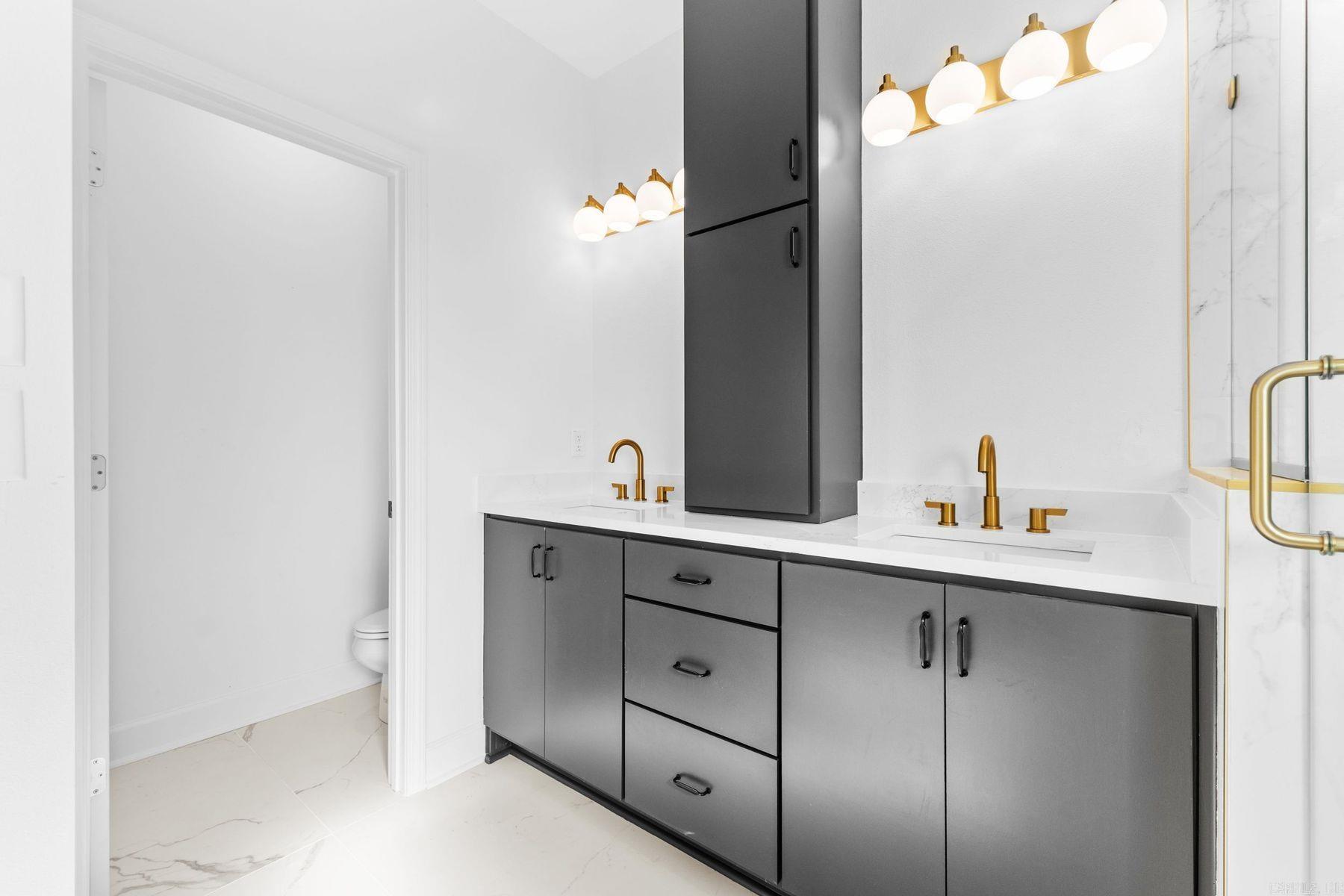 THE RESERVE AT HOPE VALLEY - Residential