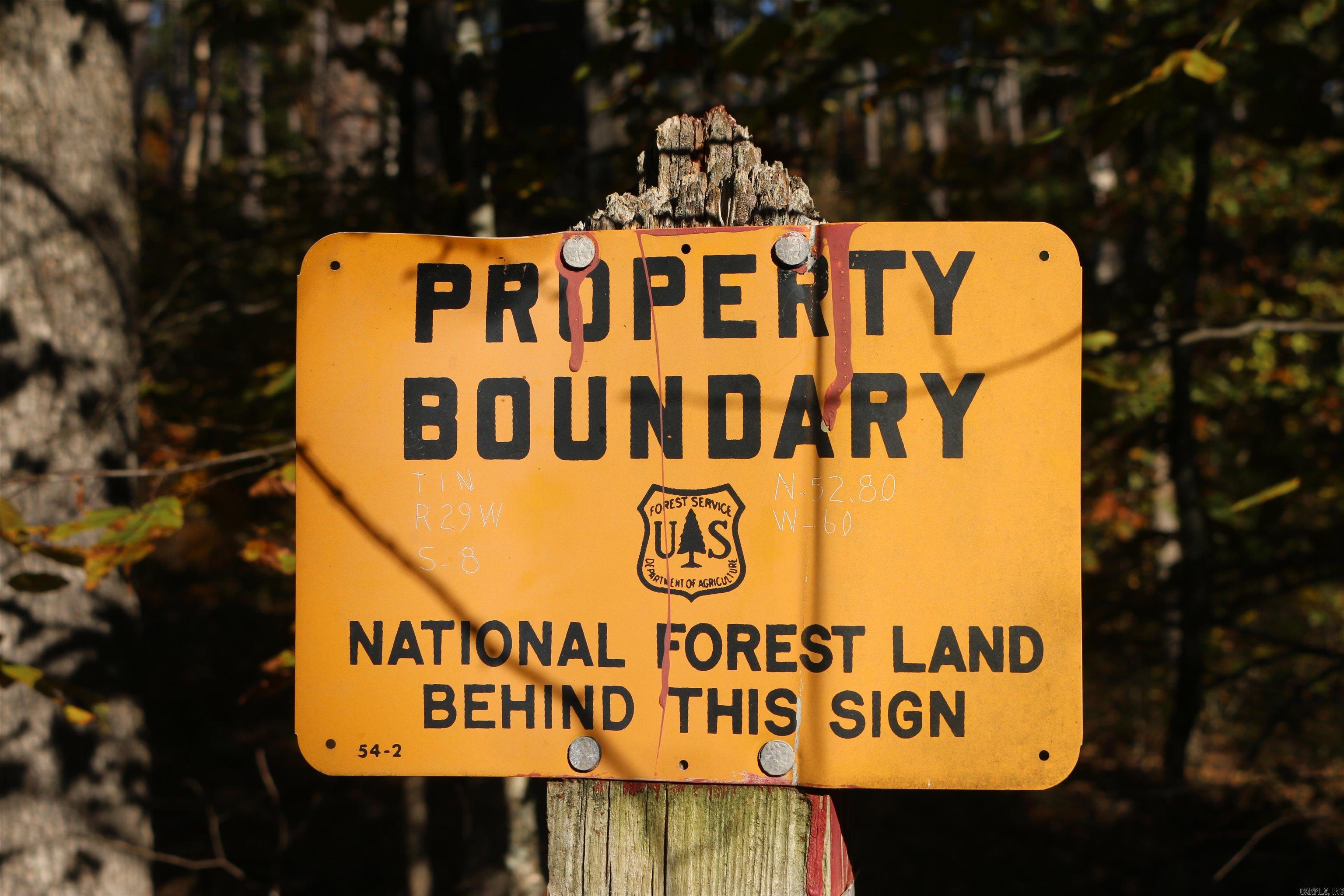 Metes & Bounds - Land