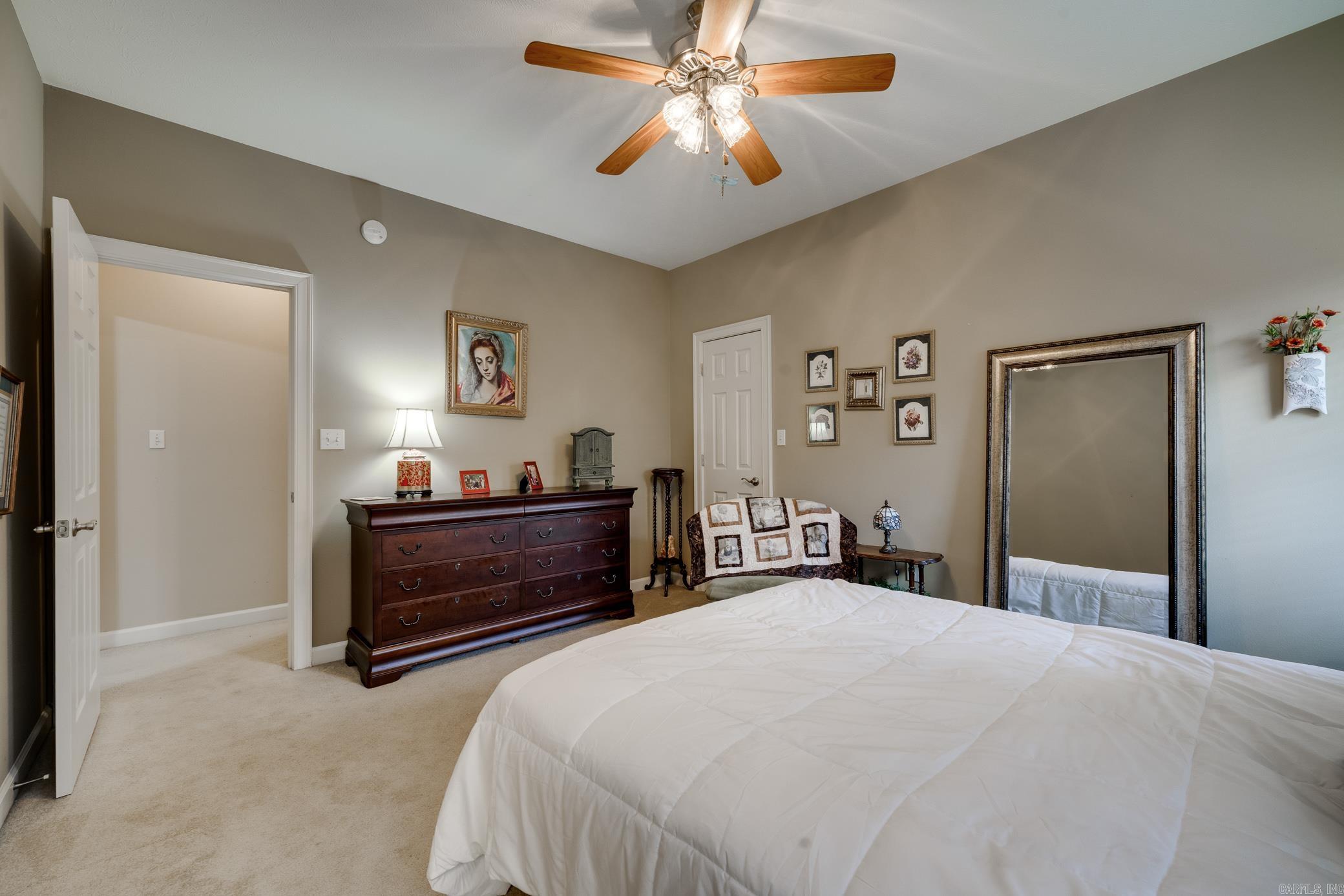 CATHERINE PLACE - Residential