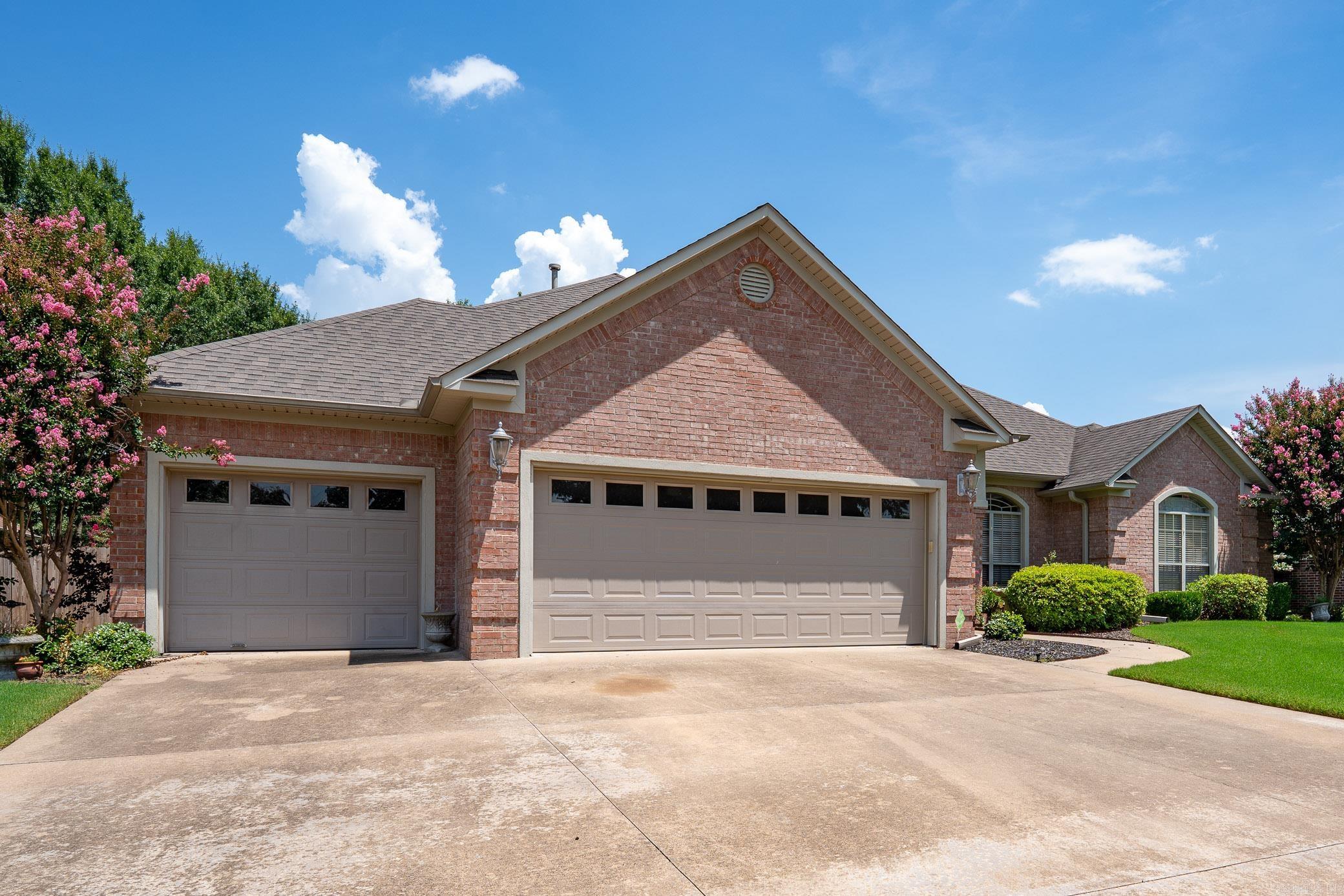 CATHERINE PLACE - Residential