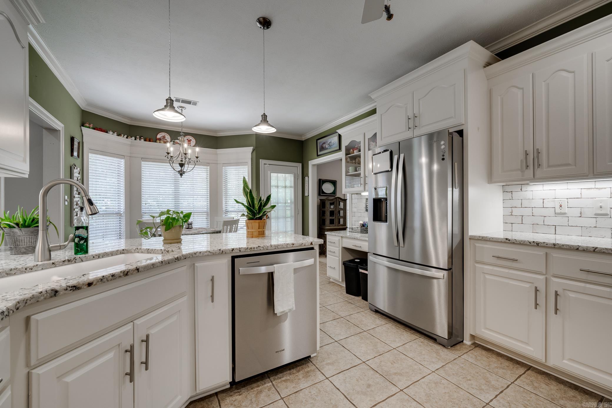 CATHERINE PLACE - Residential