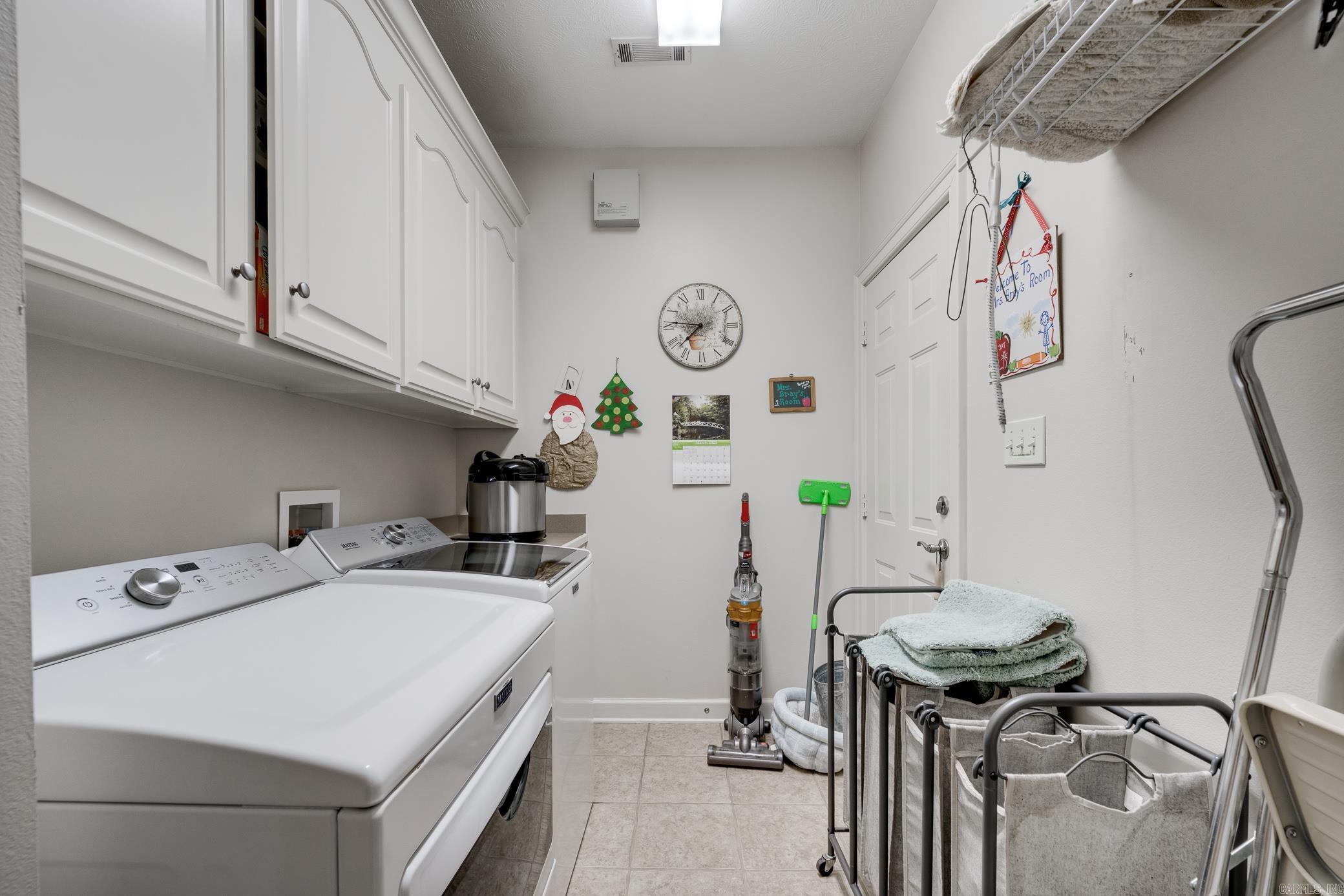 CATHERINE PLACE - Residential