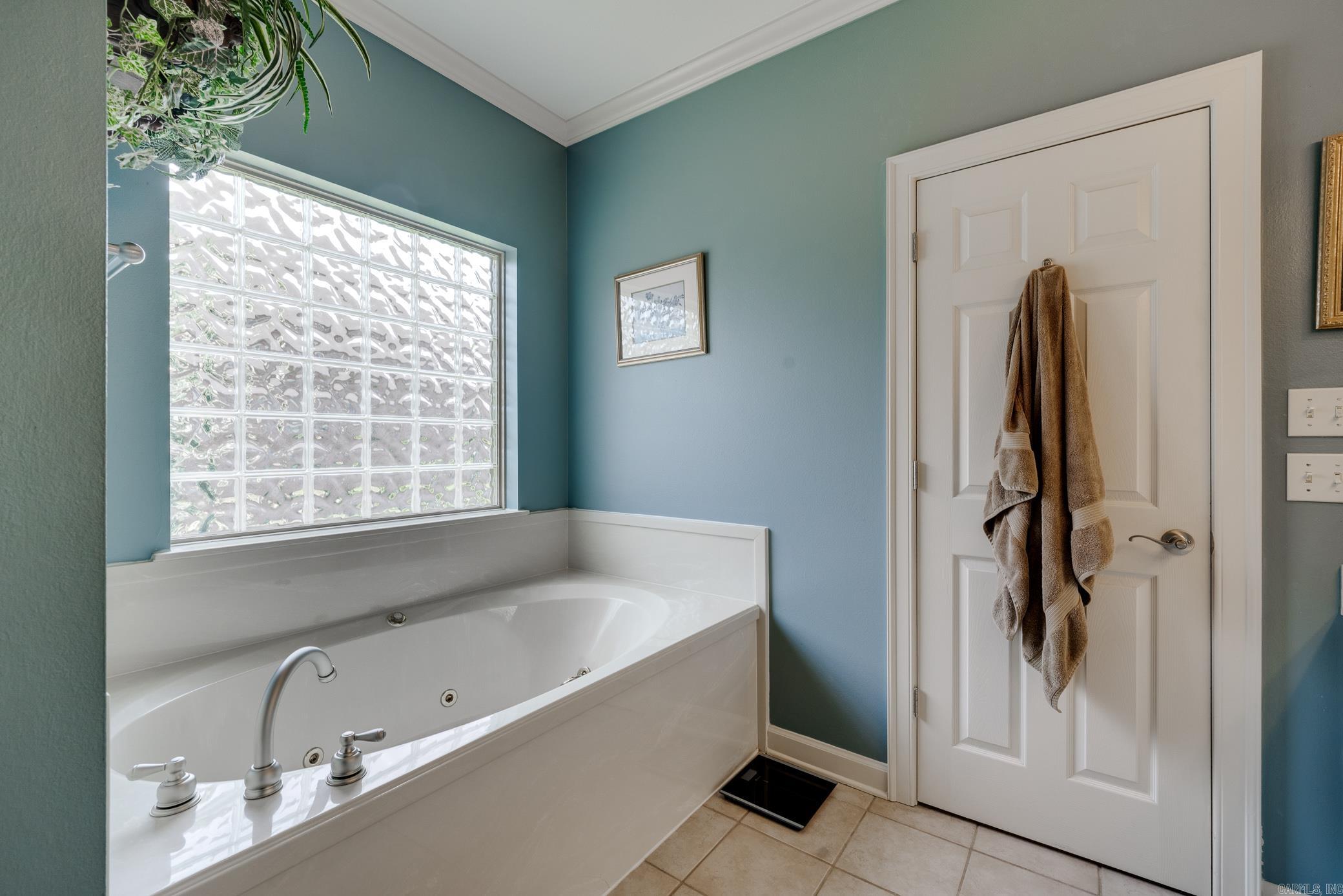 CATHERINE PLACE - Residential