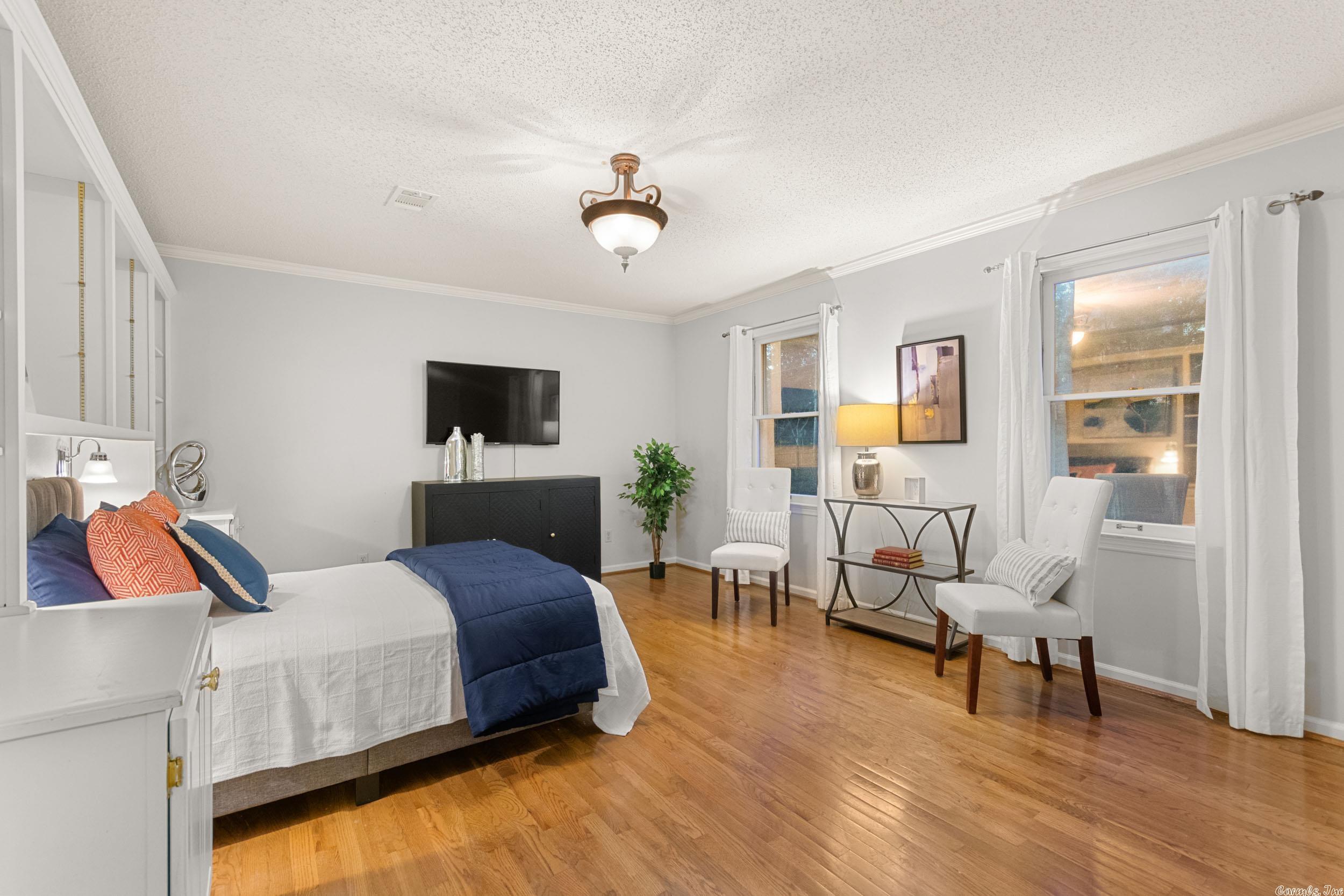 PLEASANT VALLEY - Residential