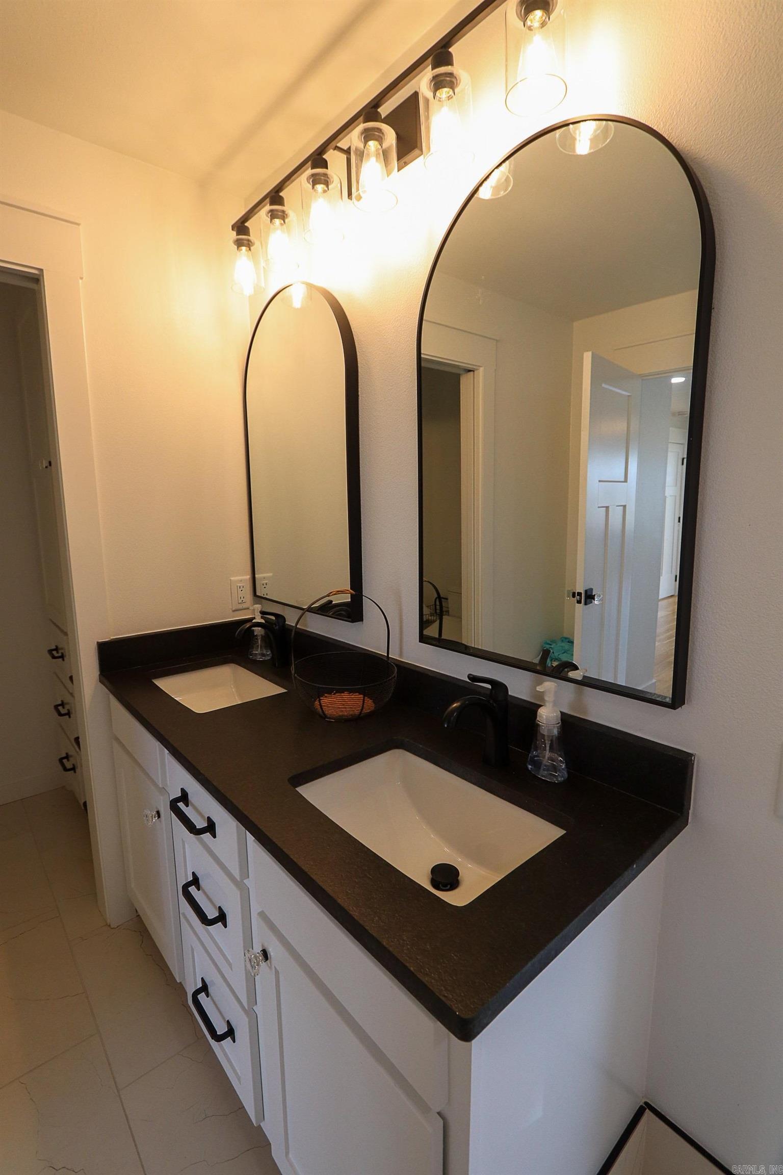 DRIFTWOOD SHORES ESTATES - Residential