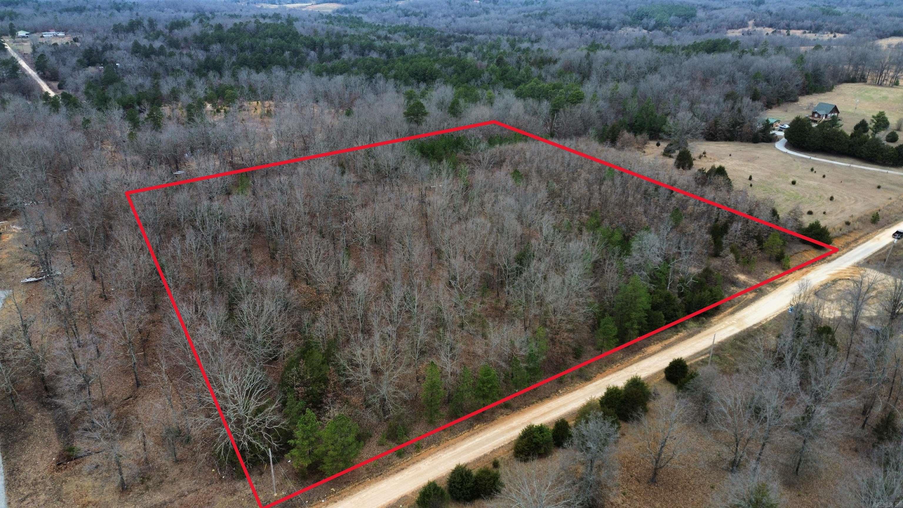 Looking for the ideal spot to build your dream home or enjoy some recreational time? This 6-acre property in Oxford, Arkansas has it all! Situated on a county road with easy access, this prime location offers the perfect balance of privacy and convenience, with amenities close by. Water and electric utilities are available right off the county road, making it easy to start building or setting up your space. Outdoor enthusiasts will love the abundance of wildlife, making this property great for hunting or enjoying nature. Whether you're planning a weekend retreat, a forever home, or a recreational haven, this land offers endless possibilities. Priced to sell at just $19,900, don't miss the chance to own your own slice of the Ozarks. Call today to schedule a viewing or get more information!
