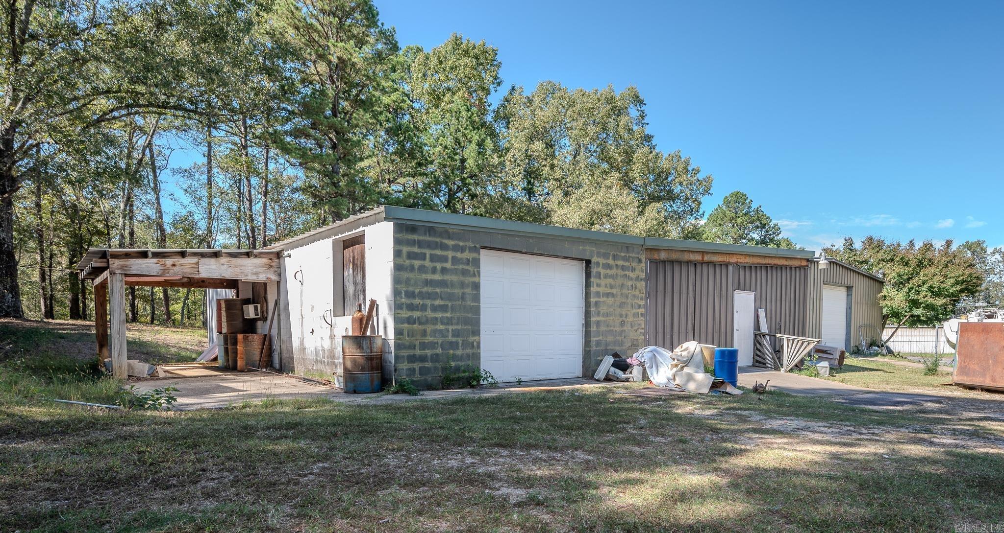 Metes & Bounds - Commercial Sale