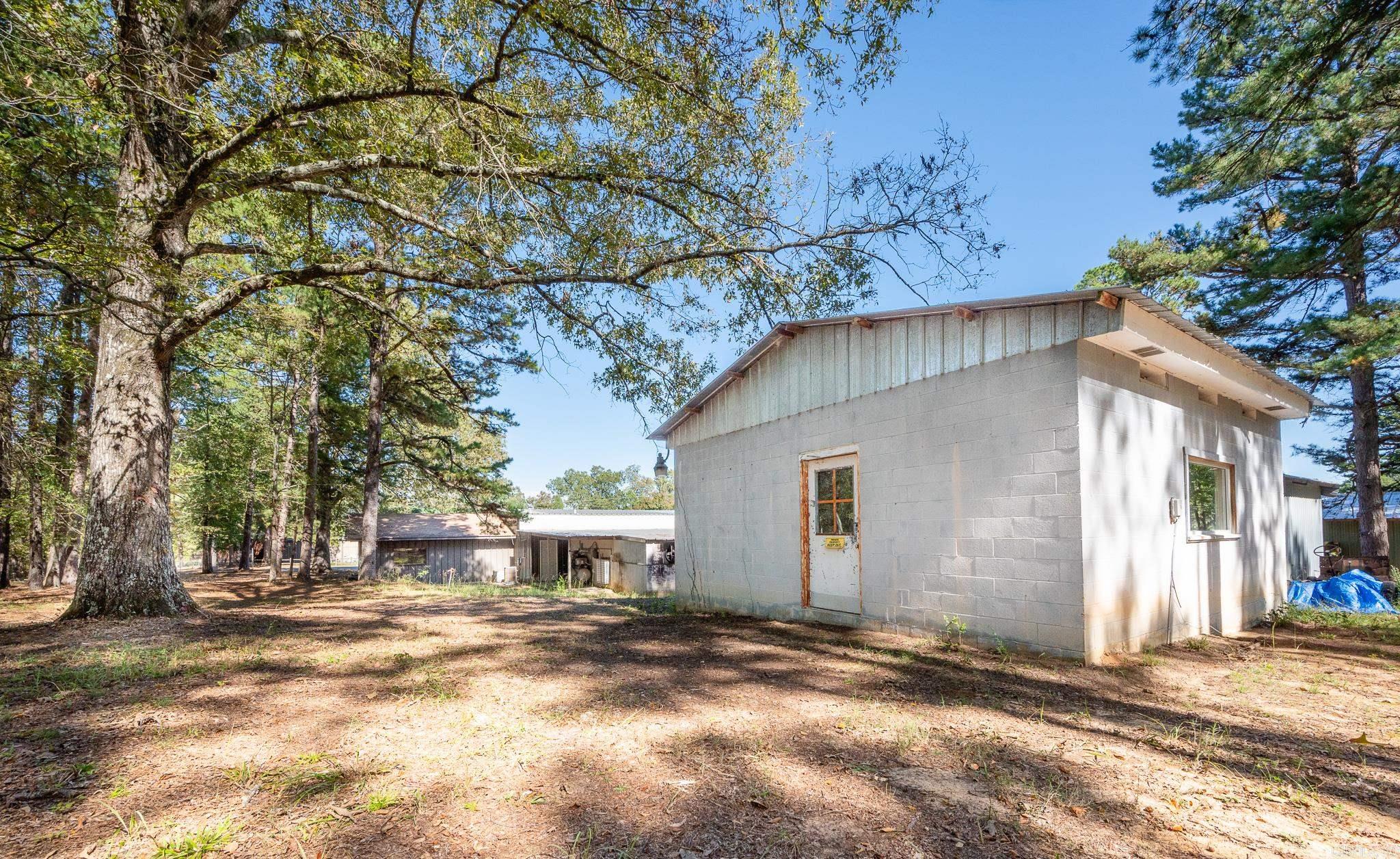 Metes & Bounds - Commercial Sale