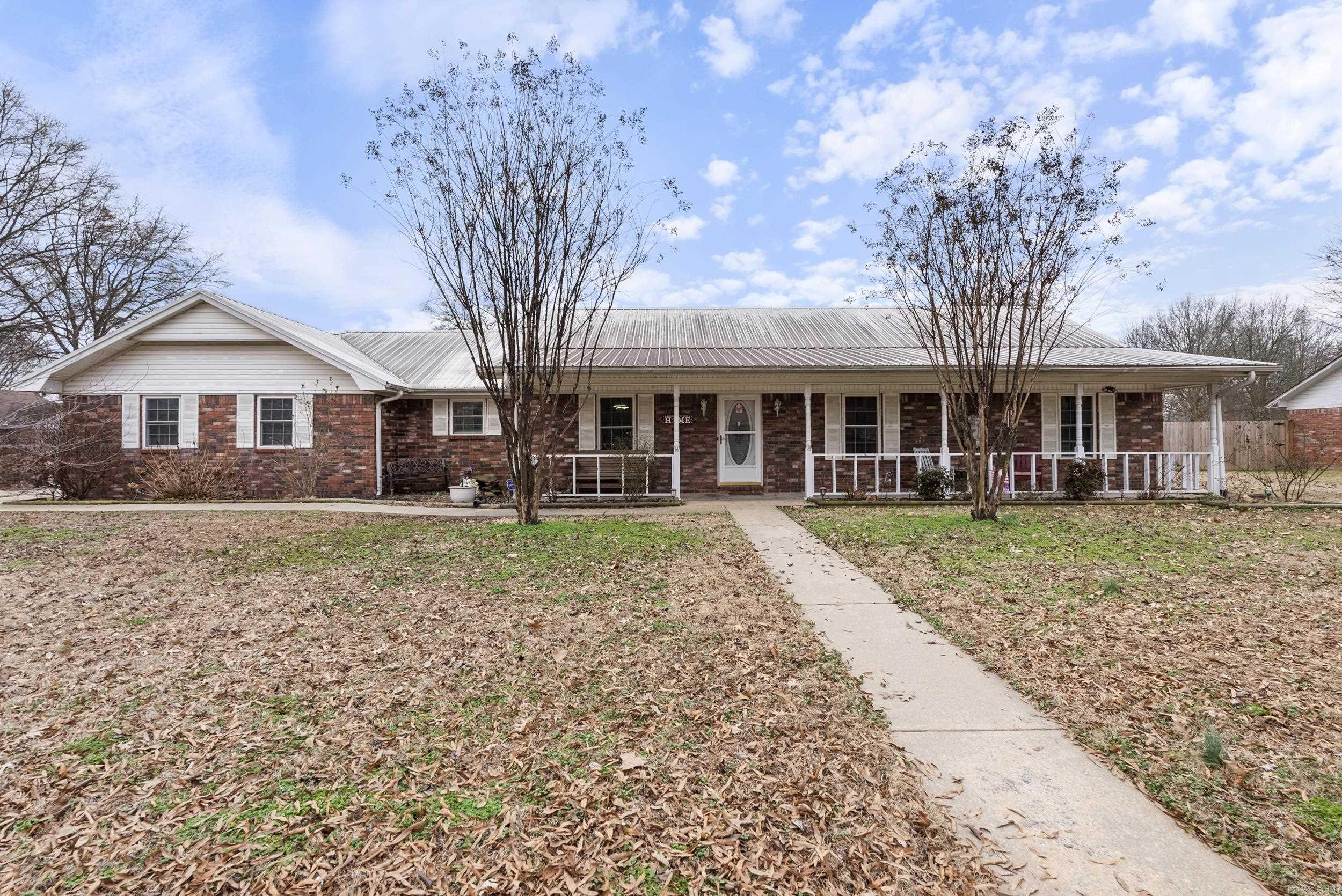 INDIAN MEADOWS - Residential