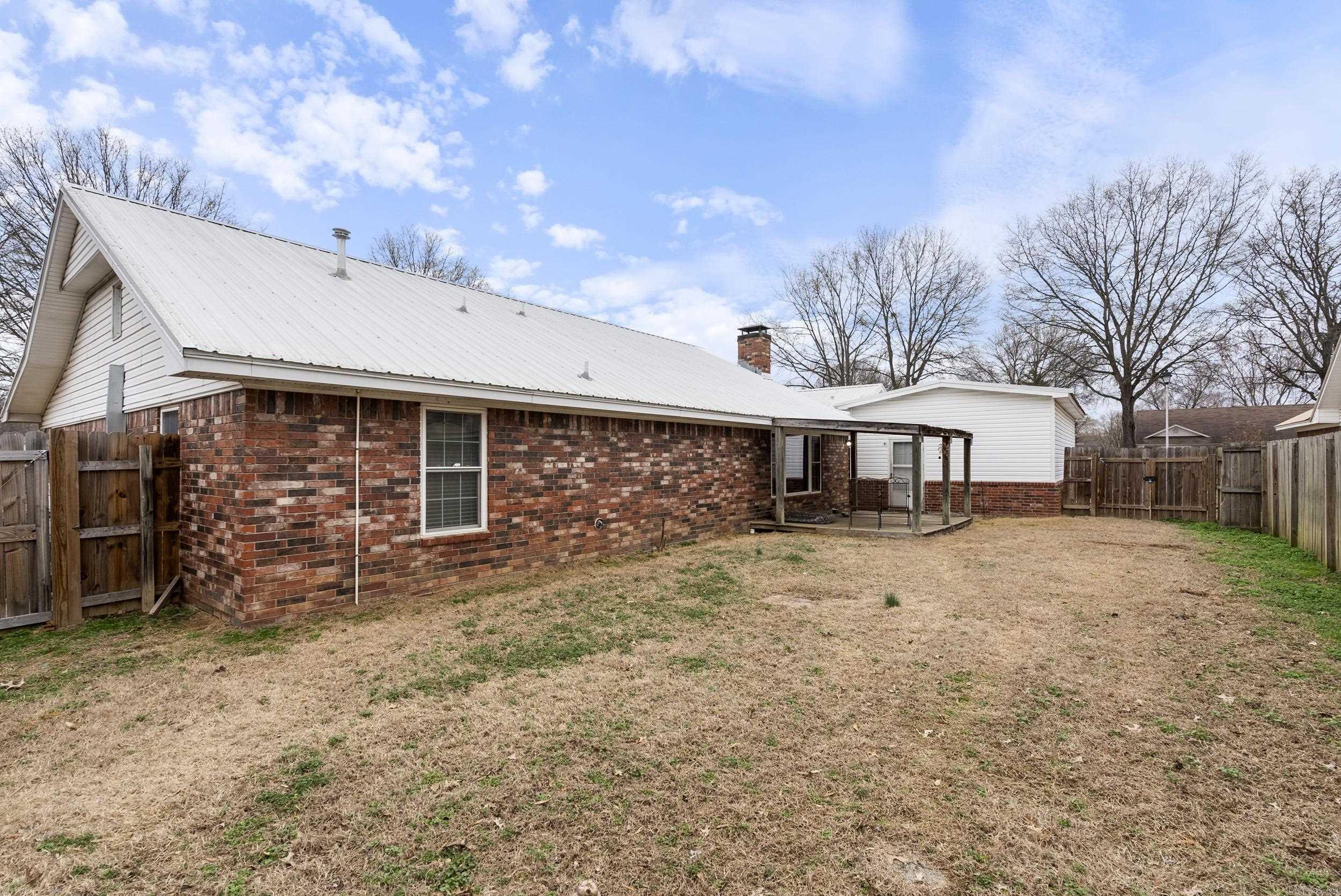 INDIAN MEADOWS - Residential