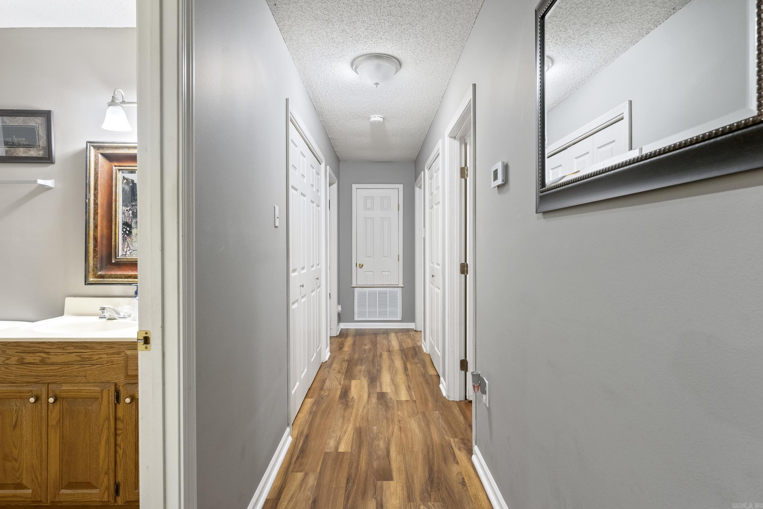 INDIAN MEADOWS - Residential