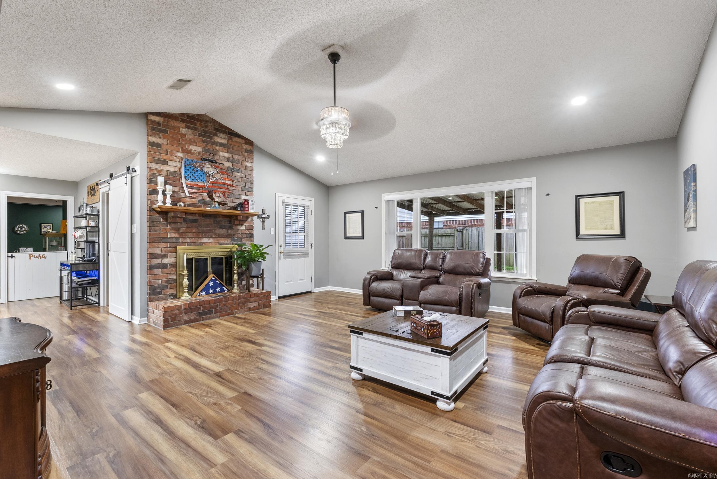 INDIAN MEADOWS - Residential