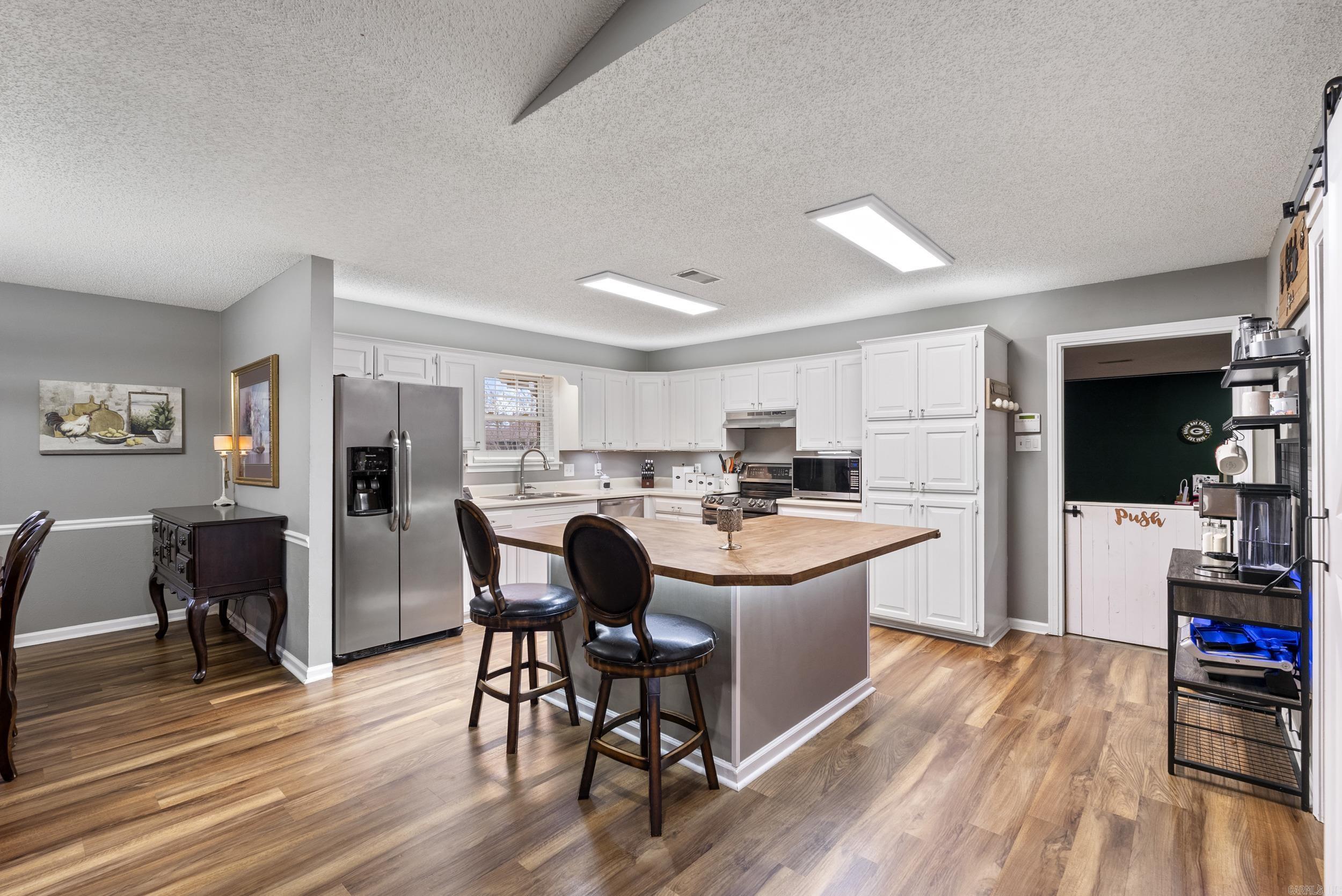 INDIAN MEADOWS - Residential