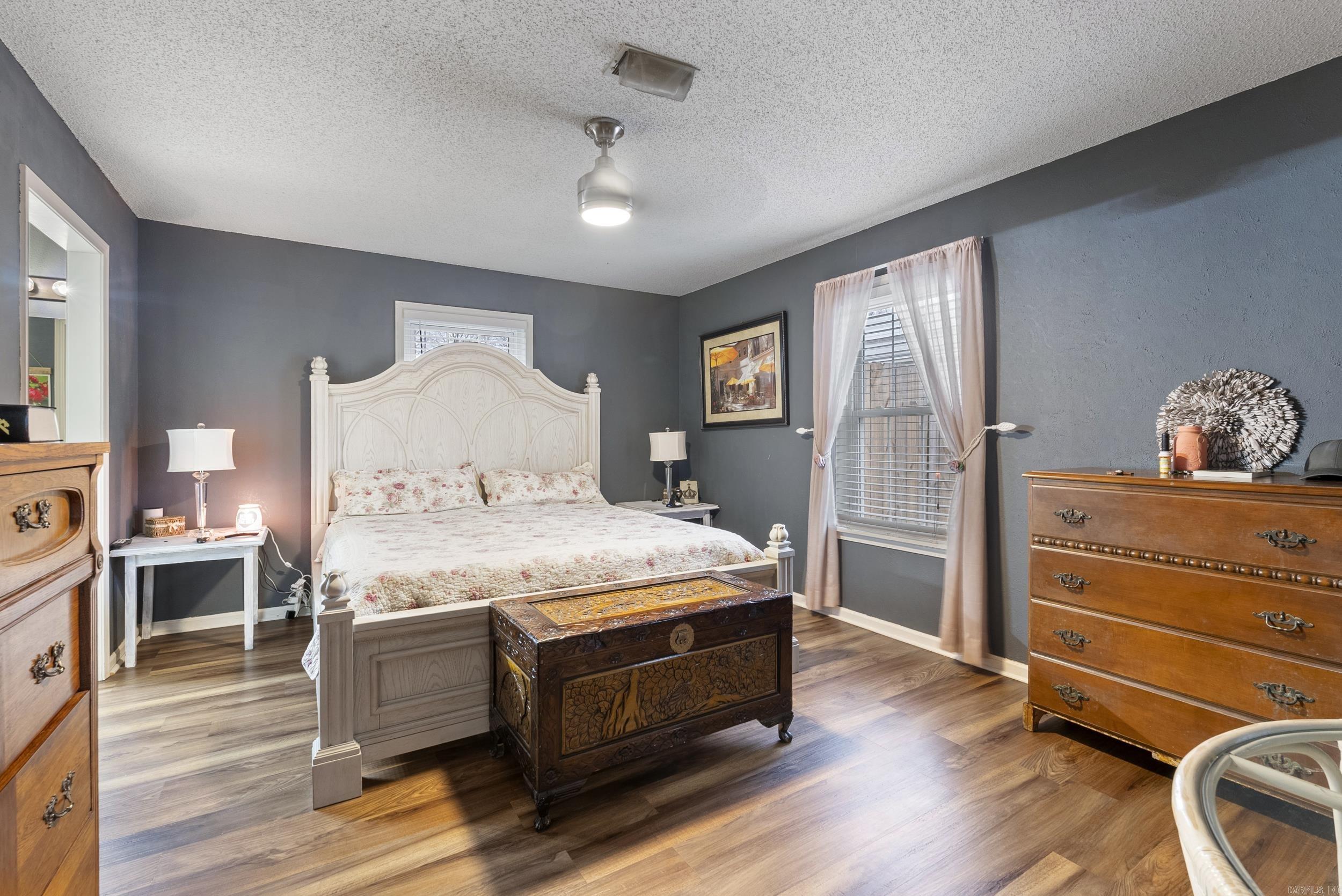 INDIAN MEADOWS - Residential