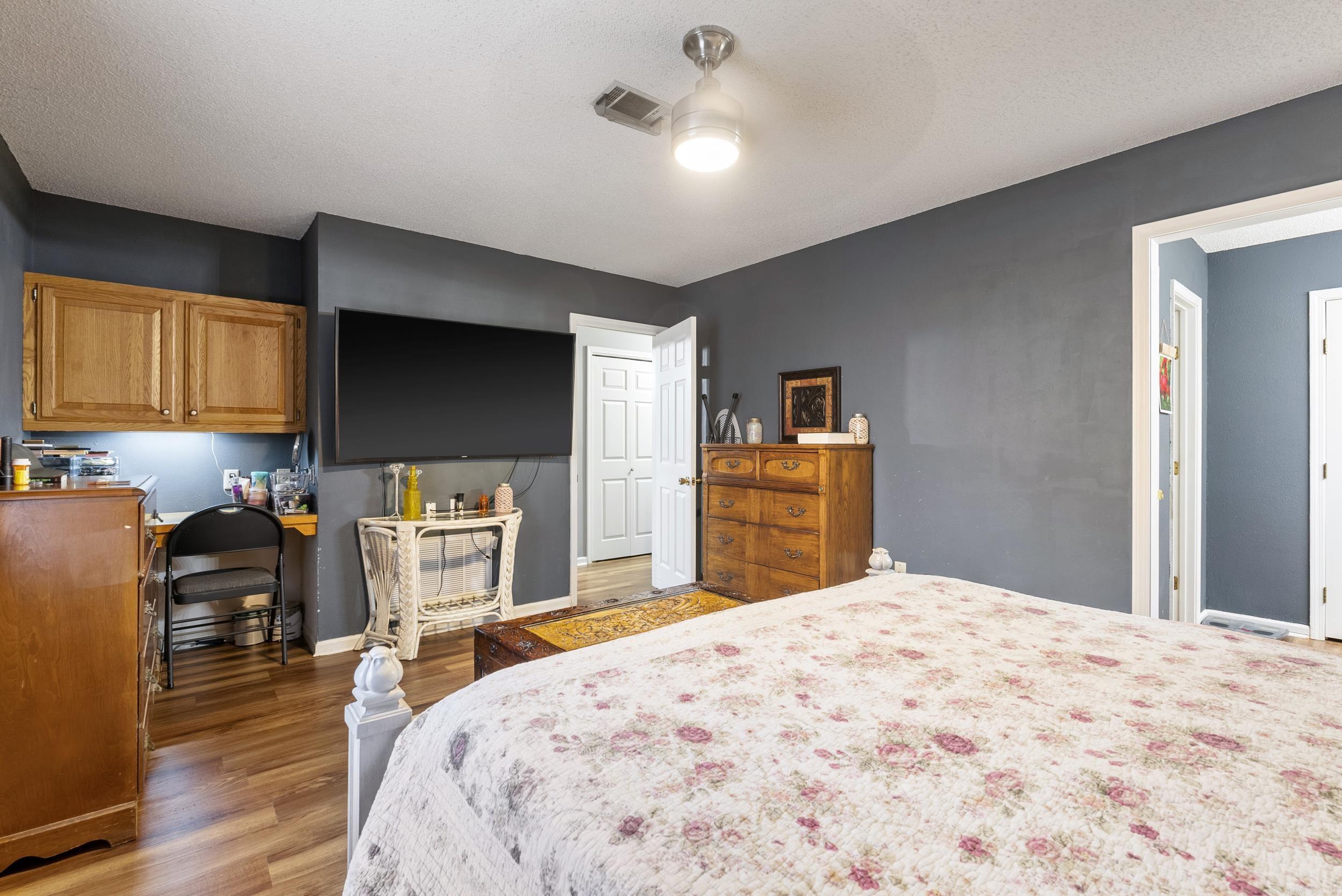 INDIAN MEADOWS - Residential