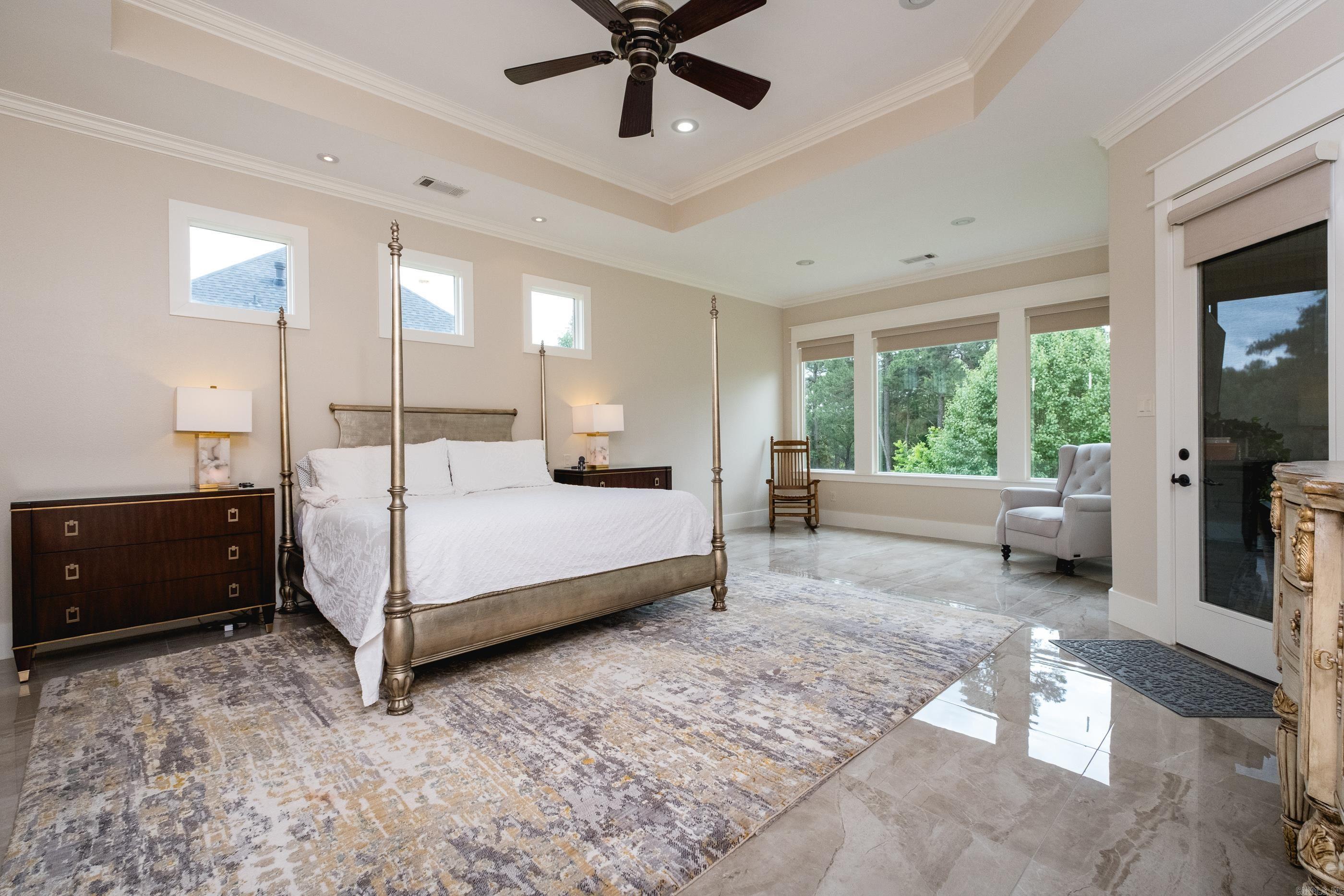 CHENAL VALLEY "ACCADIA COURT" - Residential