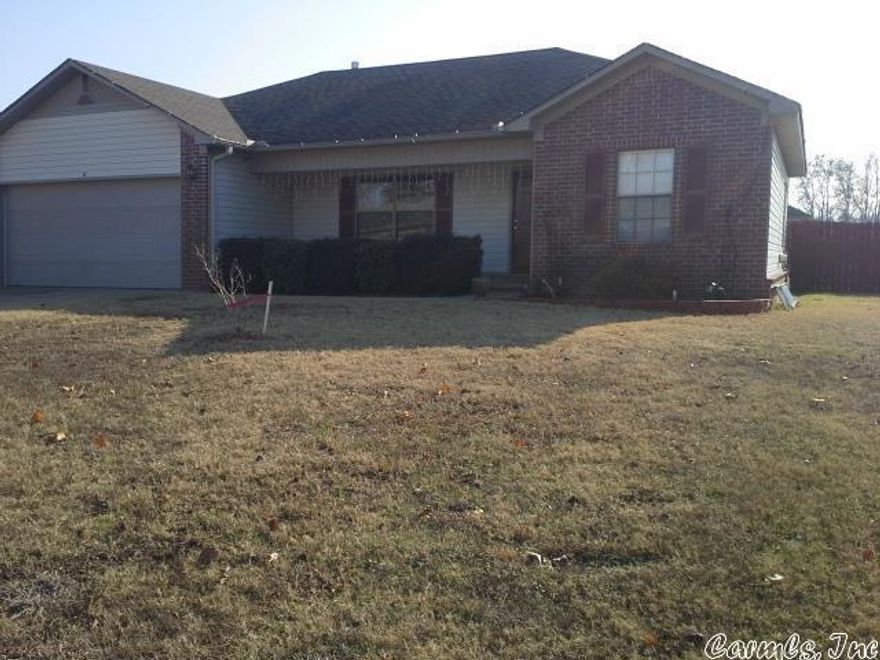Fantastic neighborhood this 3 bed 2 bath home has new paint and new appliances. Great Cabot school district and convenient to LRAFB