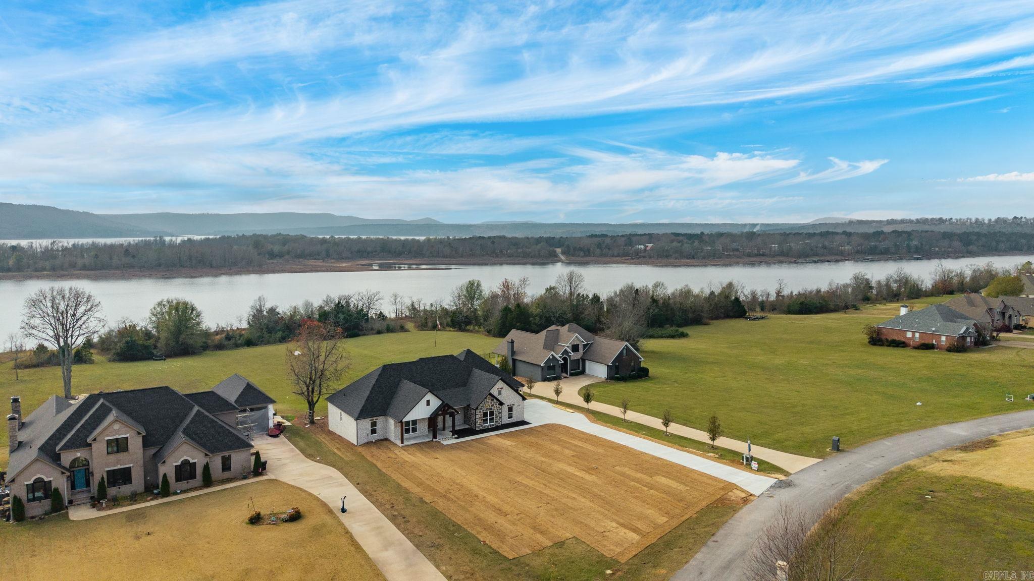 LANDING AT EMERALD ISLE - LAKE - Residential