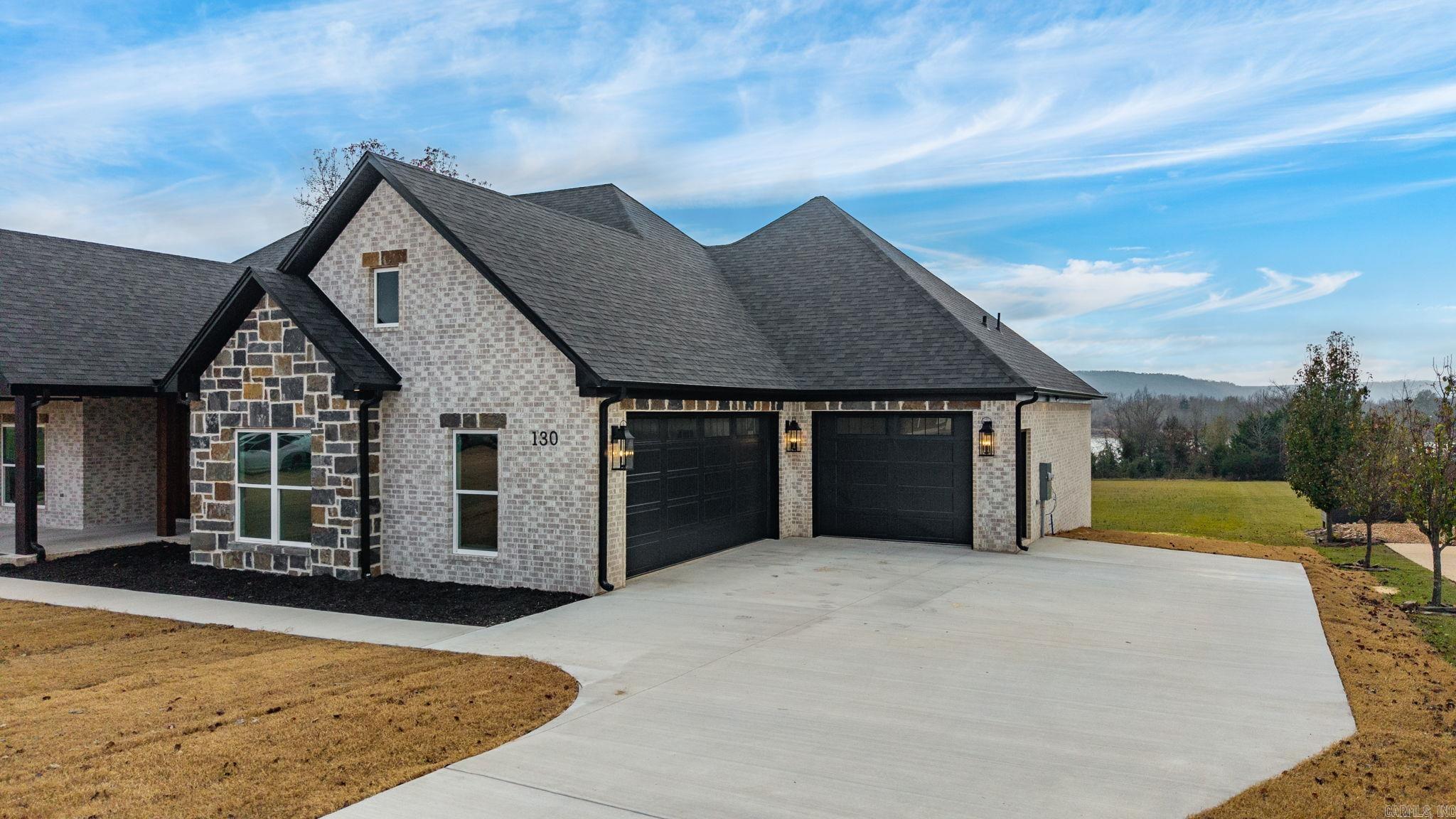 LANDING AT EMERALD ISLE - LAKE - Residential