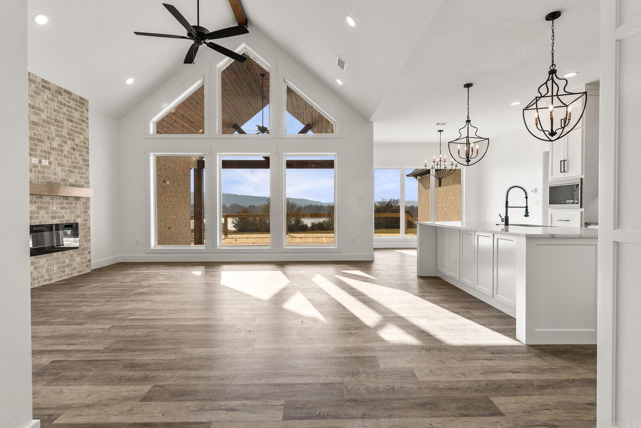 LANDING AT EMERALD ISLE - LAKE - Residential